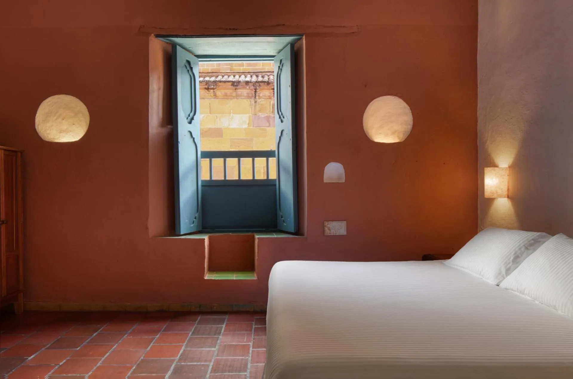 Photo of the whole room, Bed in Posada del Campanario
