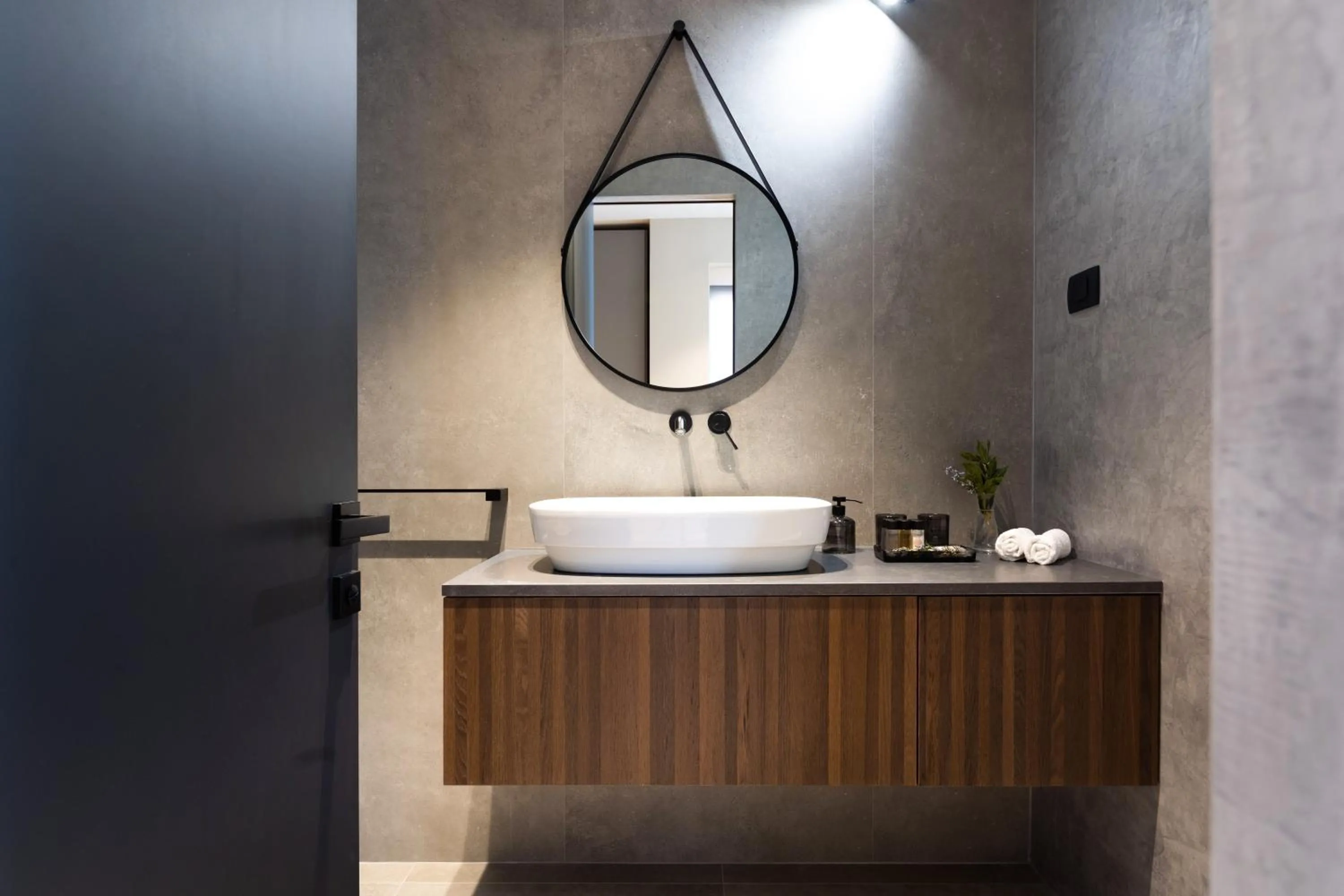 Bathroom in Luxury Villa Aruna