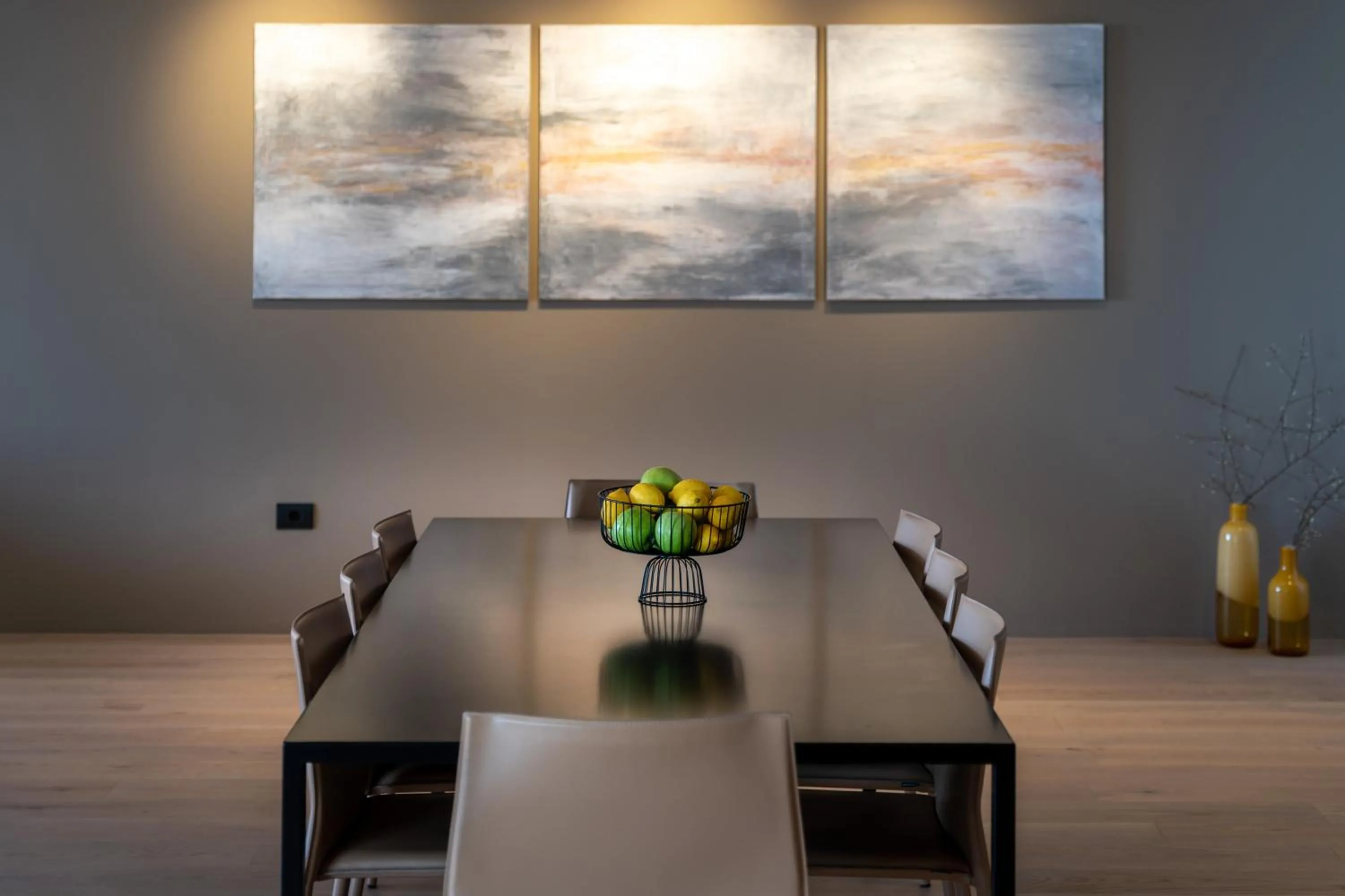 Dining area in Luxury Villa Aruna