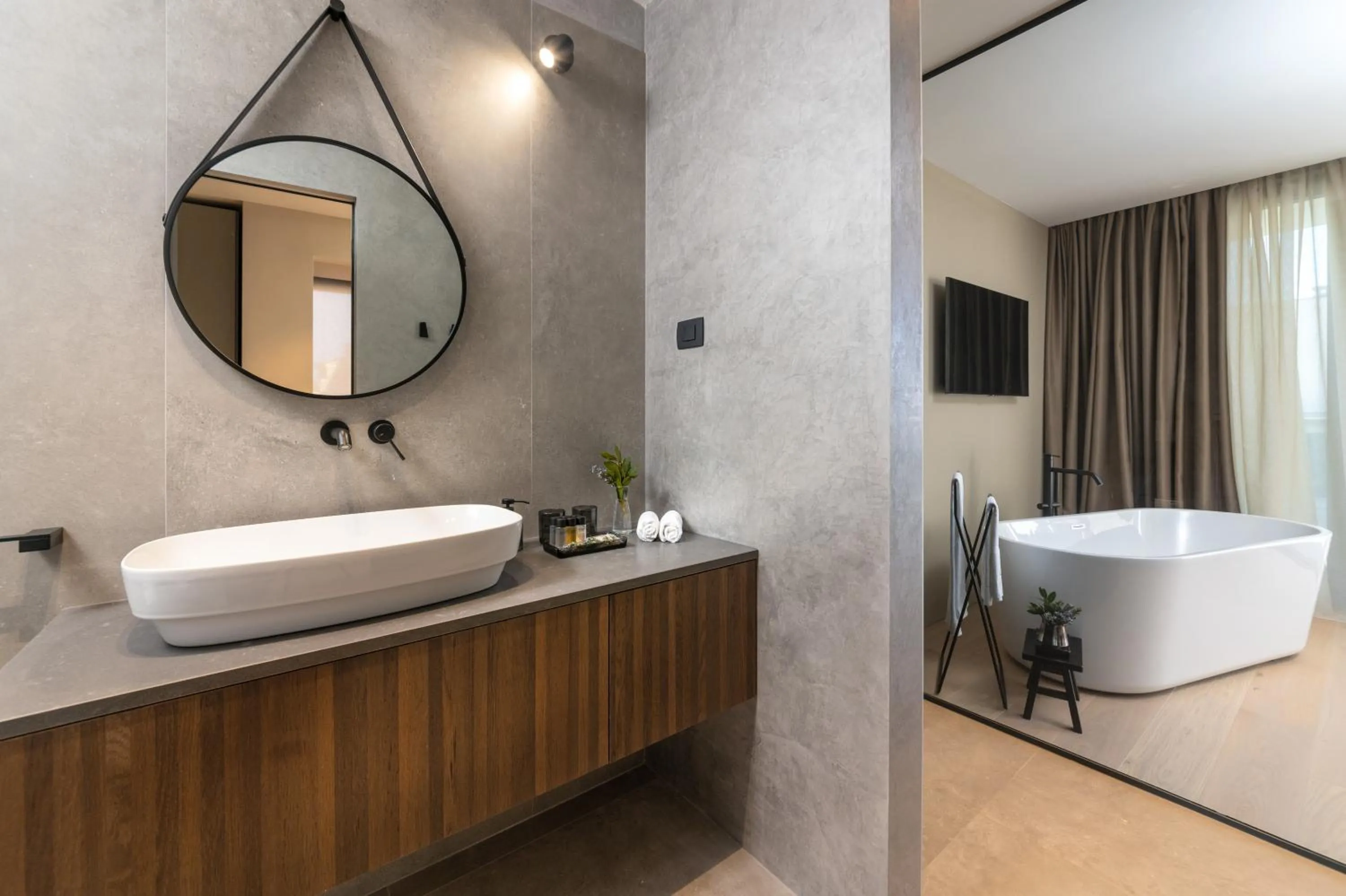 Bathroom in Luxury Villa Aruna