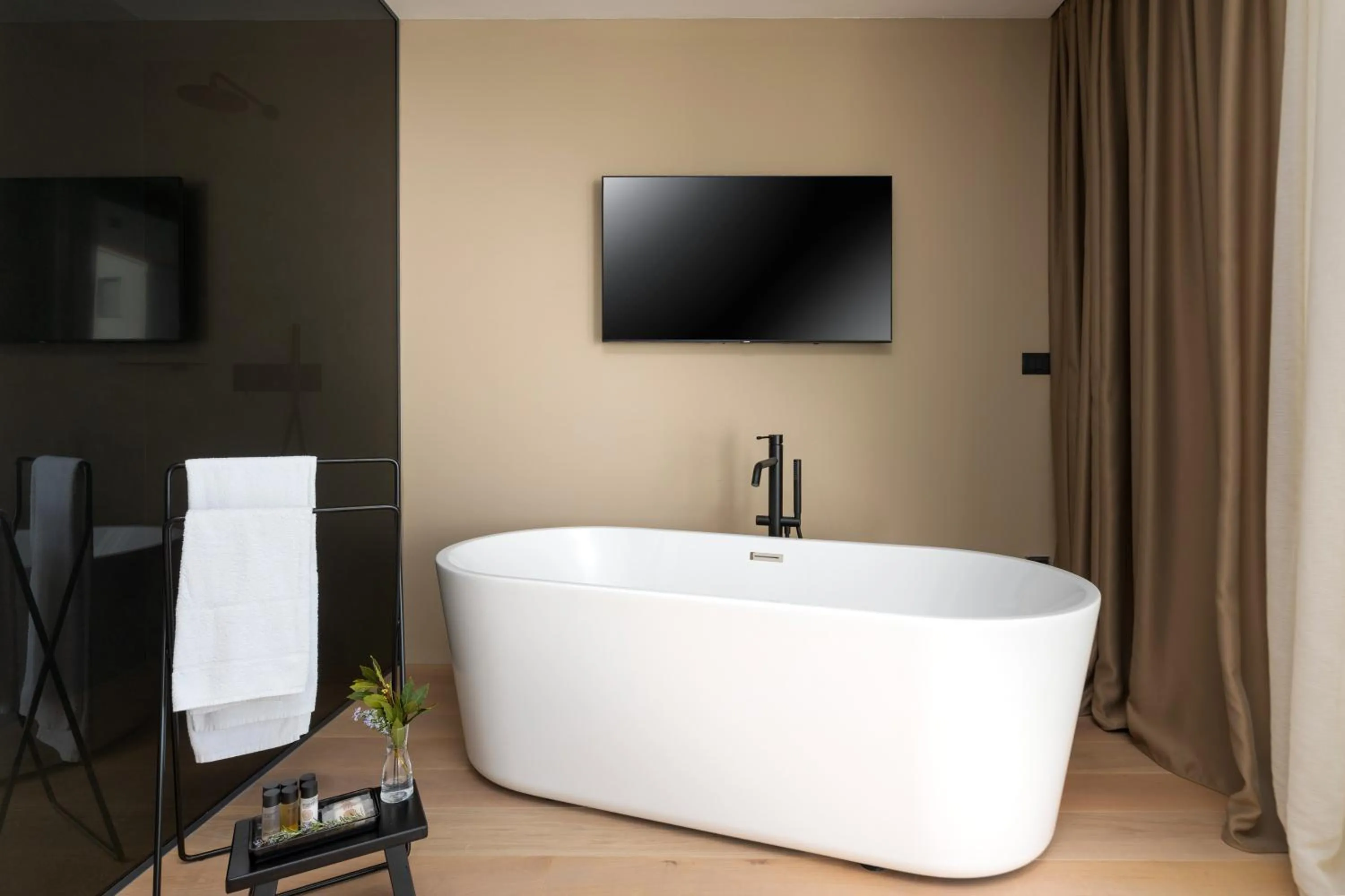 Bathroom in Luxury Villa Aruna