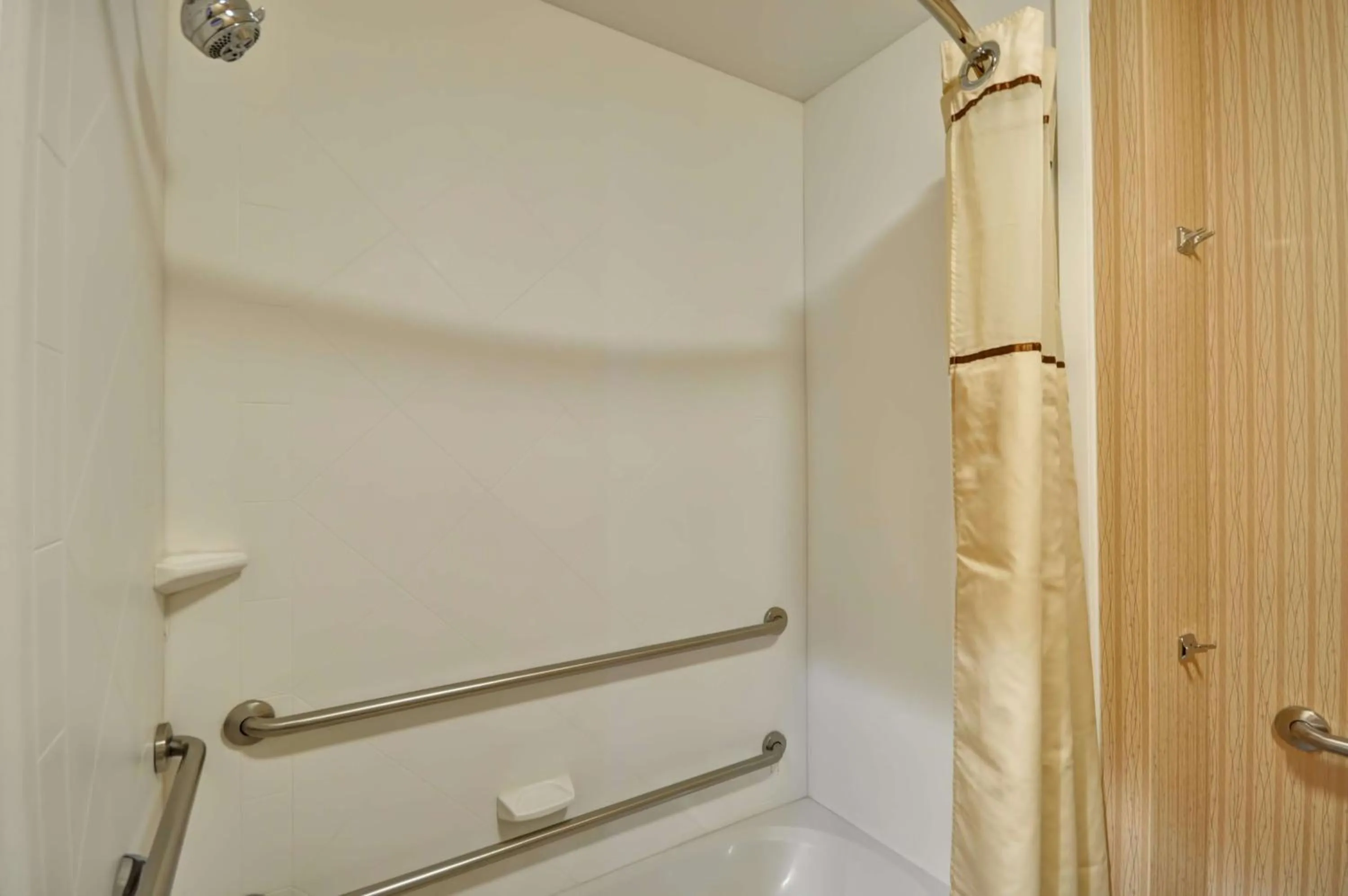 Bathroom in Homewood Suites by Hilton Hartford / Southington CT