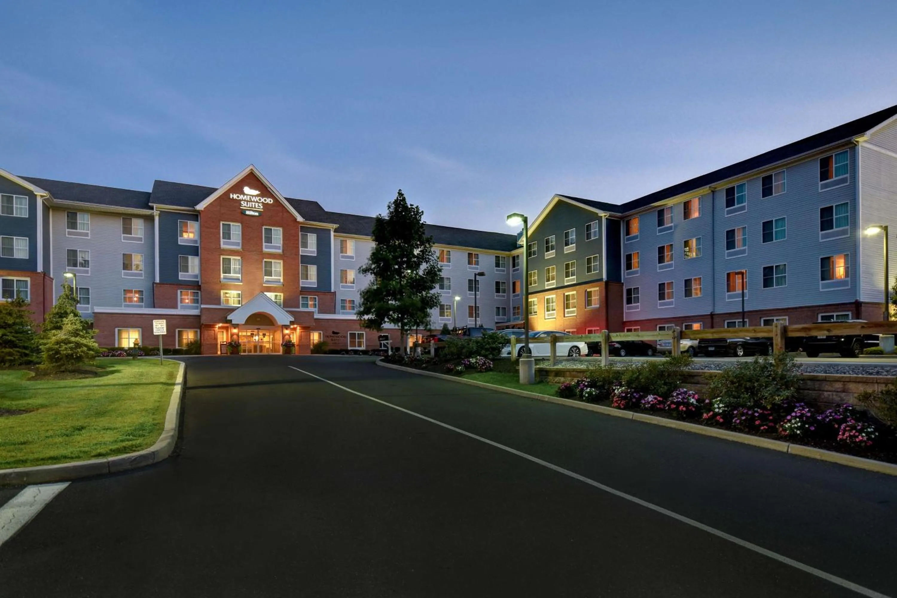 Property building in Homewood Suites by Hilton Hartford / Southington CT