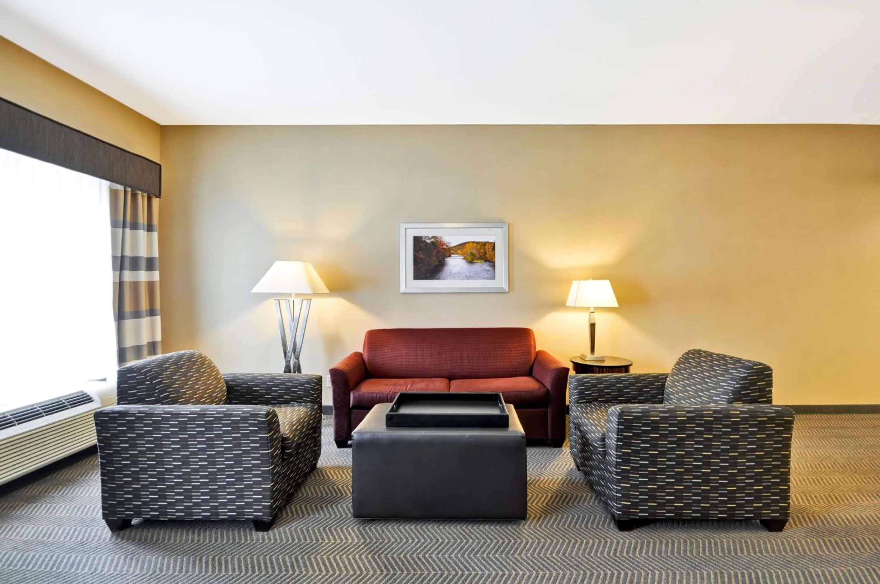 Living room in Homewood Suites by Hilton Hartford / Southington CT