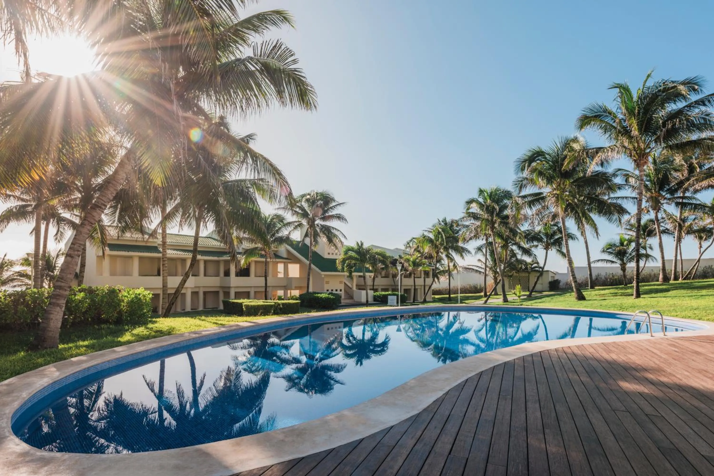 Day in Iberostar Selection Cancun - All Inclusive