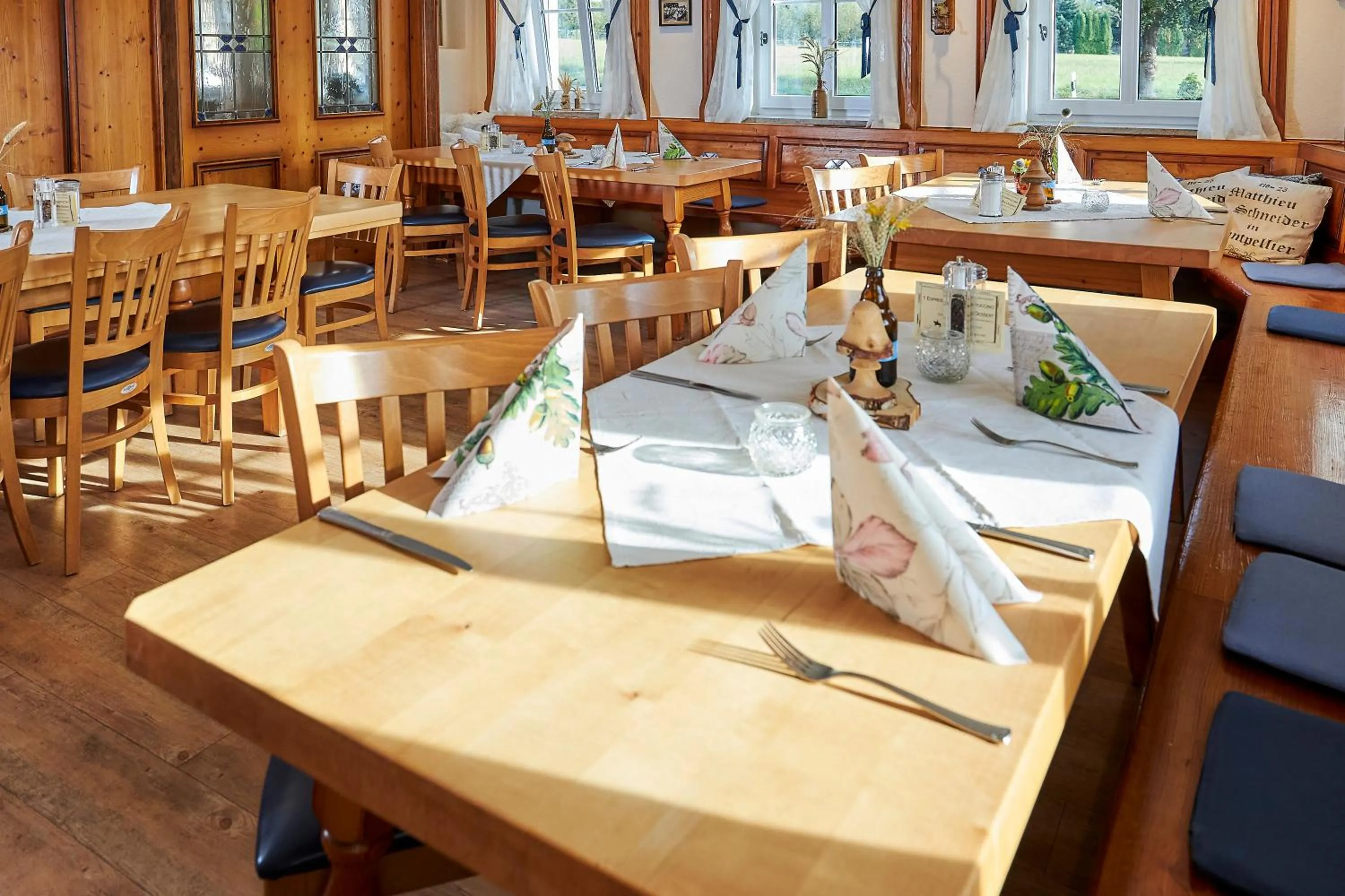 Restaurant/places to eat in Flair Hotel Zum Schwarzen Reiter