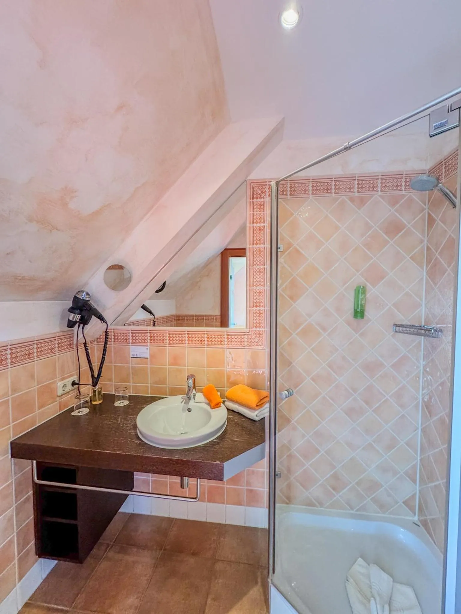 Bathroom in Flair Hotel Zum Schwarzen Reiter