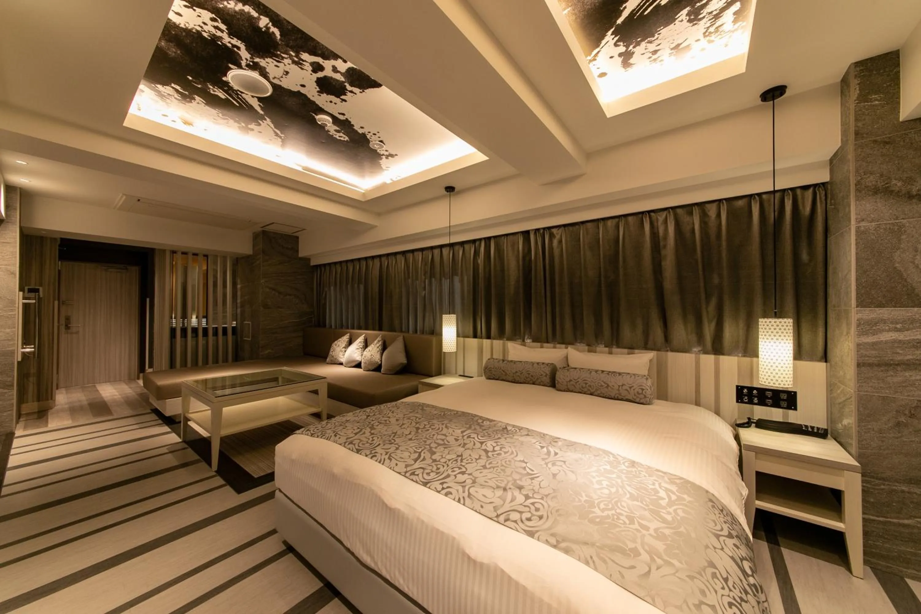 Bed in Hotel Karuta Akasaka -Adult only-