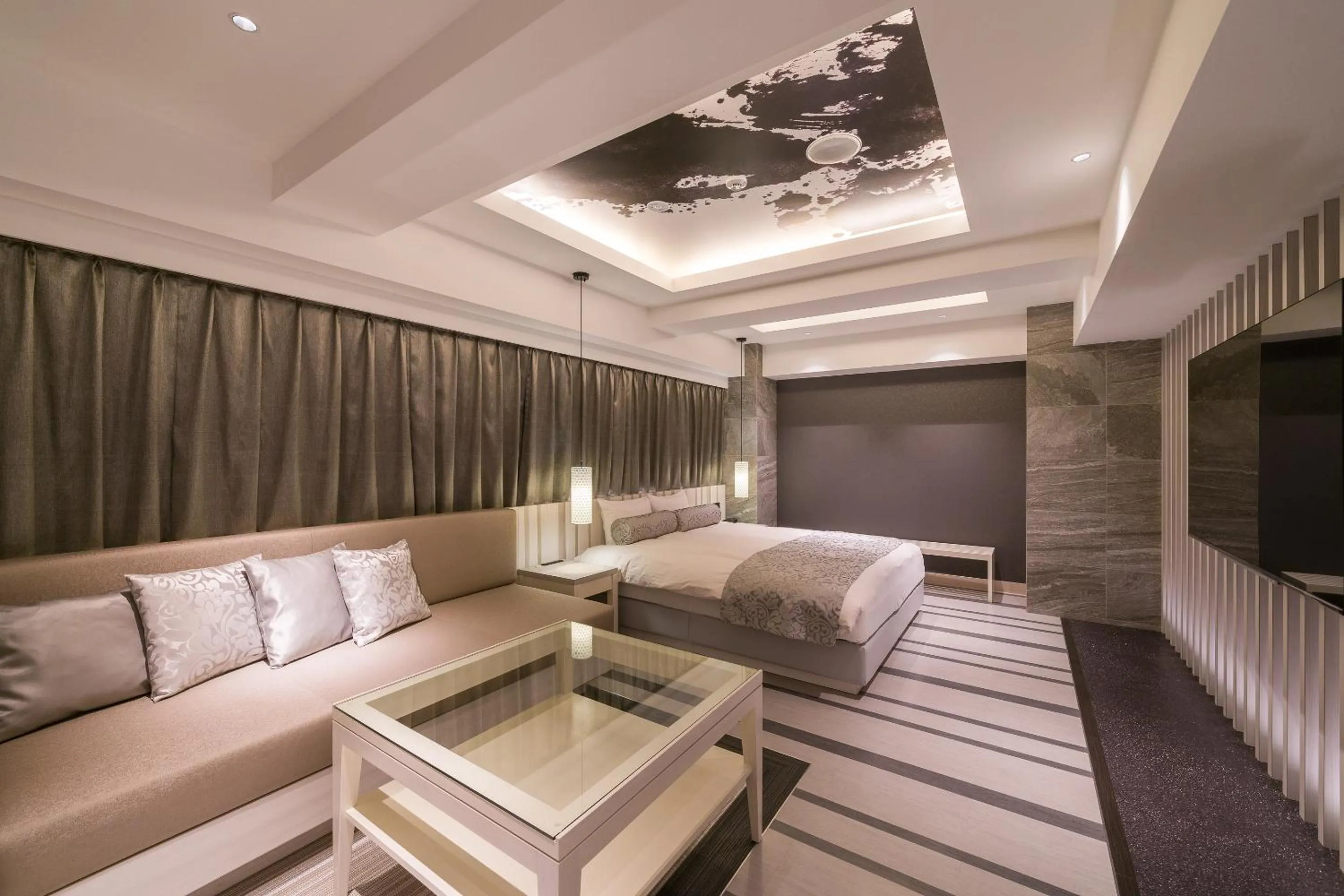 Bed in Hotel Karuta Akasaka -Adult only-