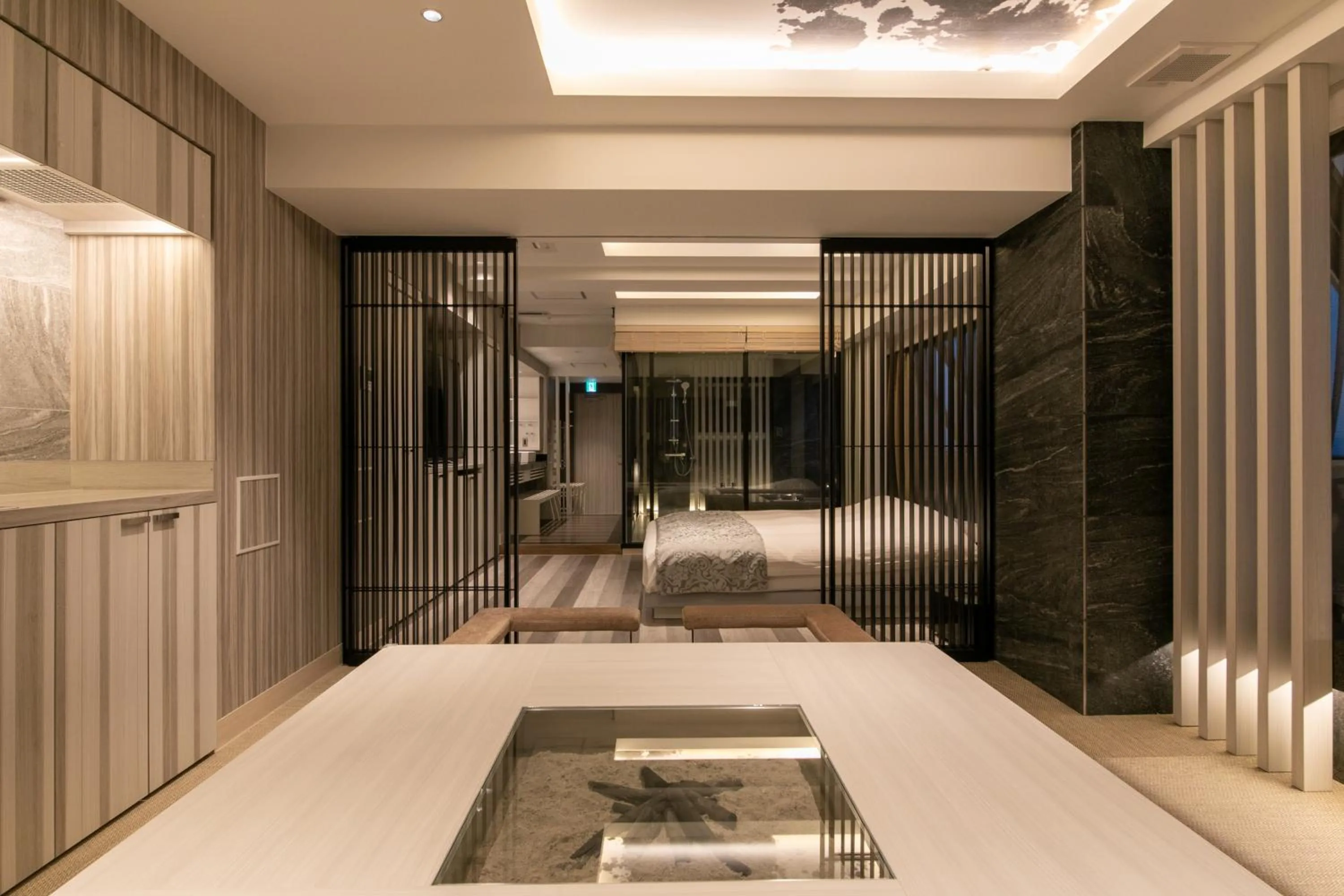 Photo of the whole room in Hotel Karuta Akasaka -Adult only-