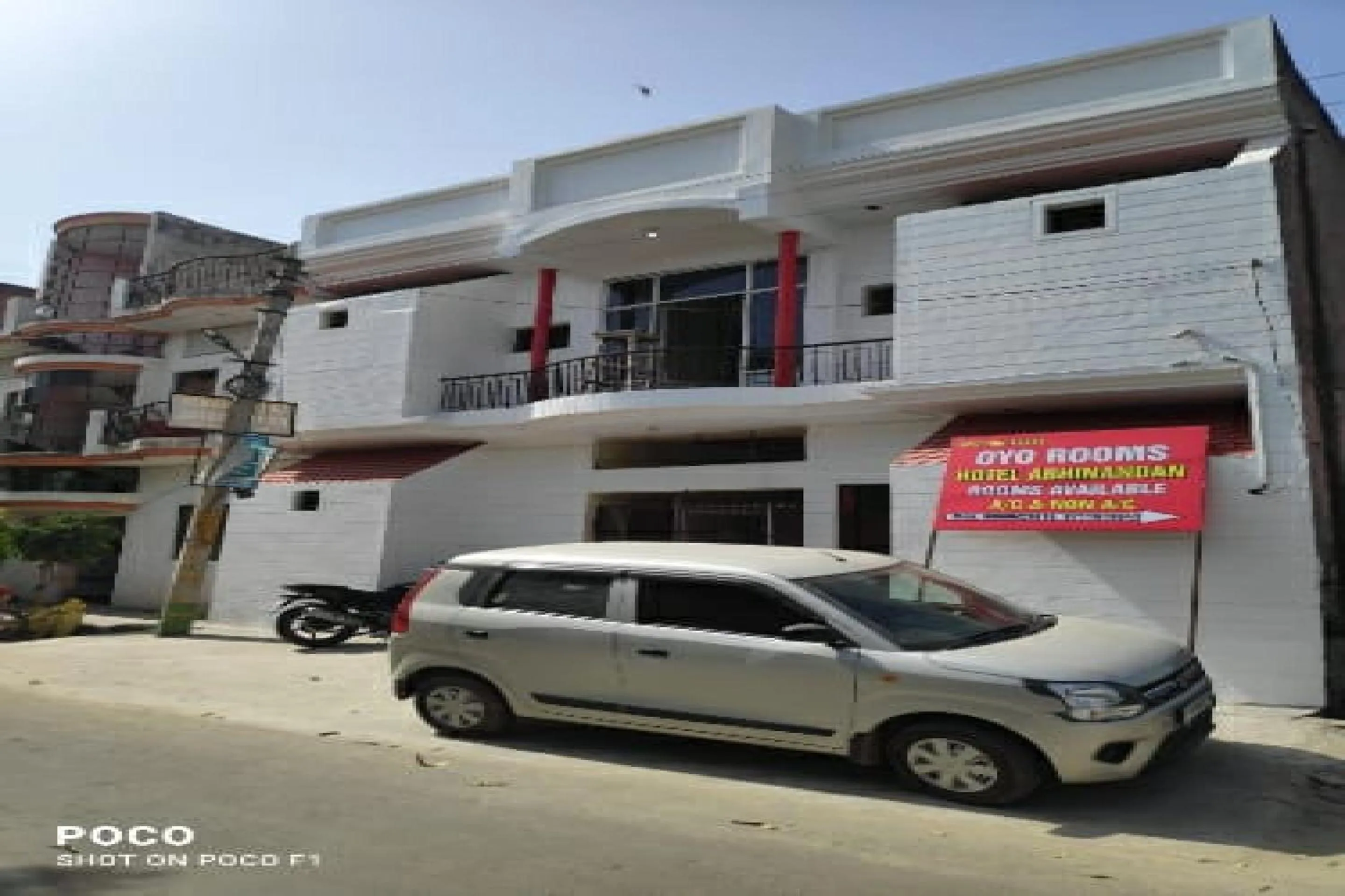 SPOT ON Hotel Abhinandan