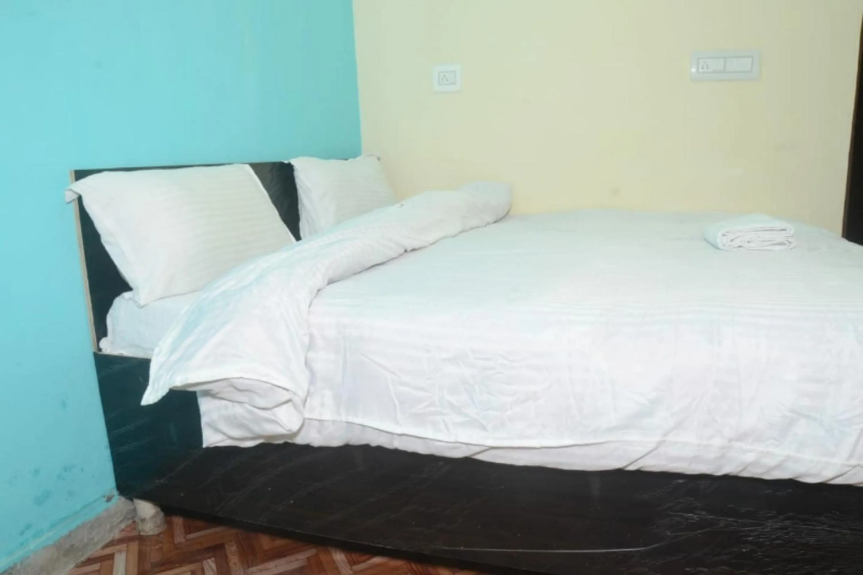 Bedroom, Bed in SPOT ON Hotel Abhinandan