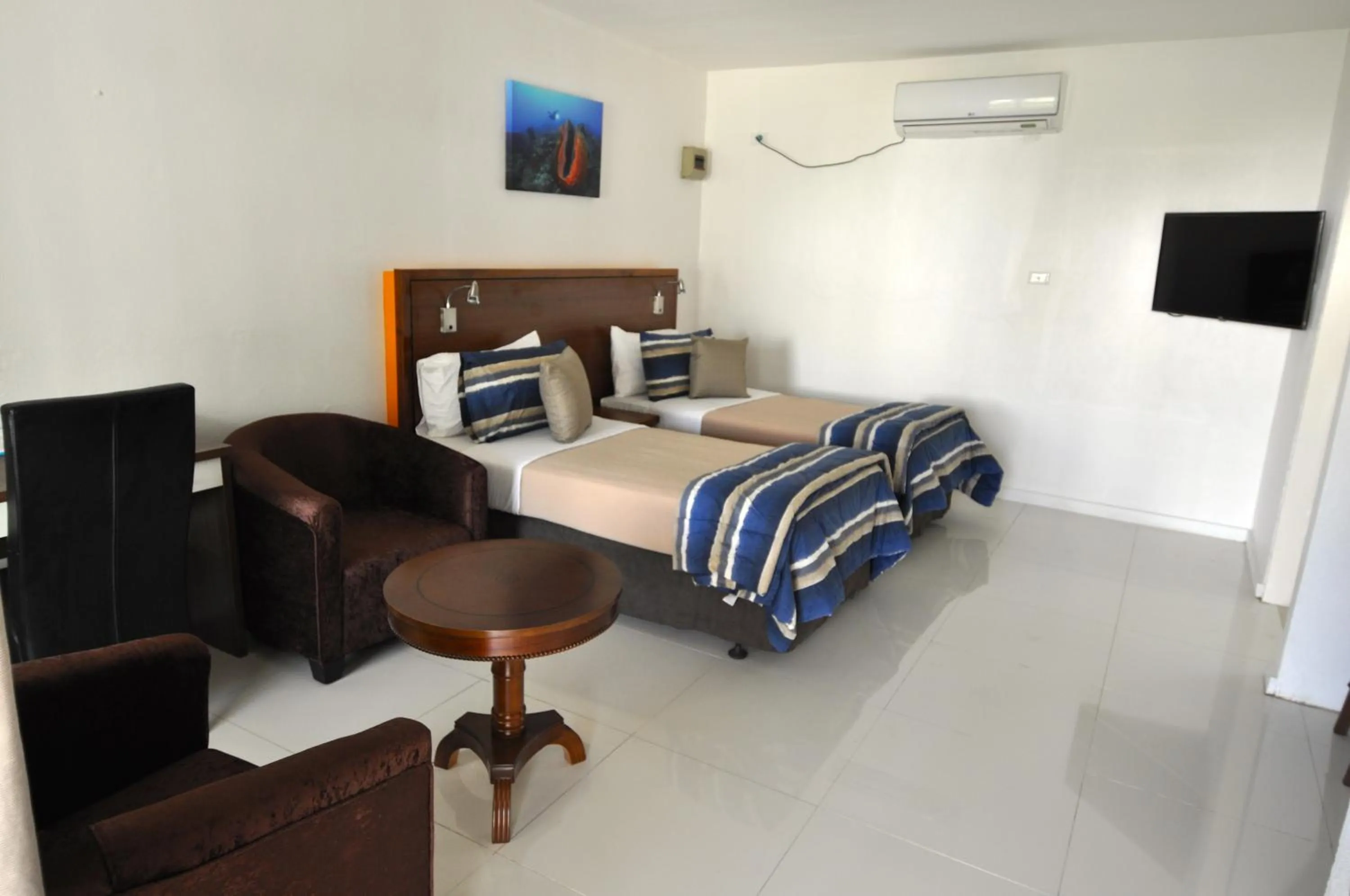 TV and multimedia, Bed in Madang Resort