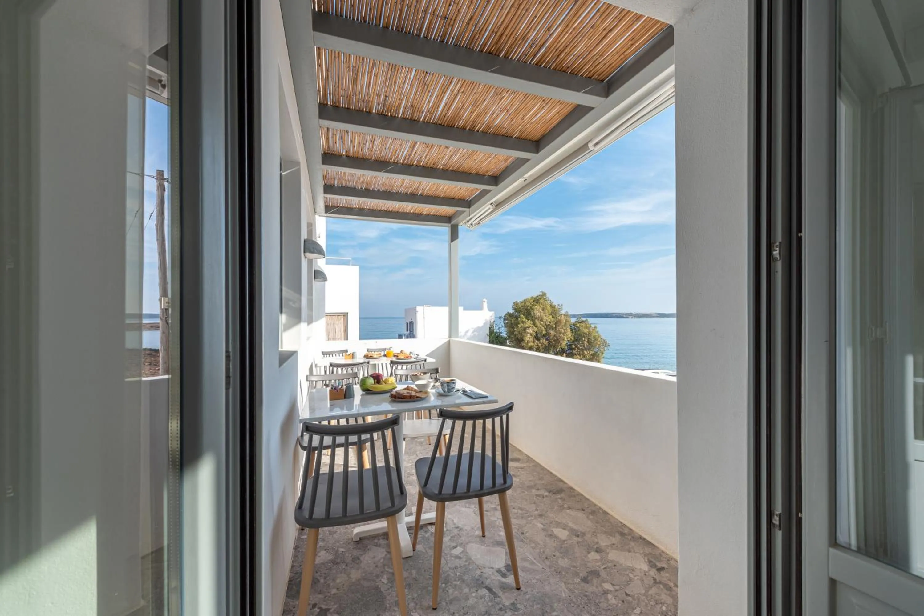 Lounge or bar in Paros Cape Suites