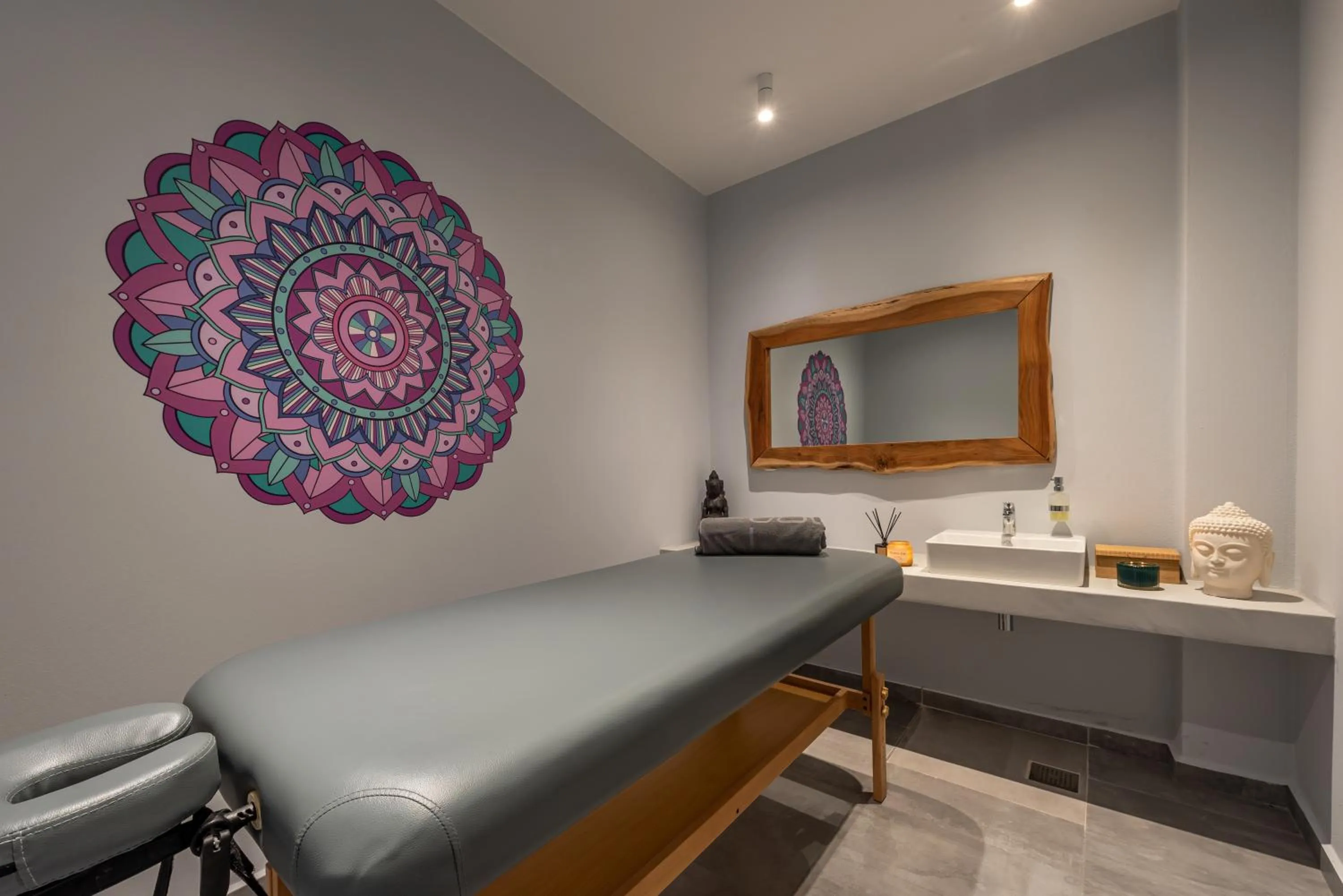 Massage in Paros Cape Suites