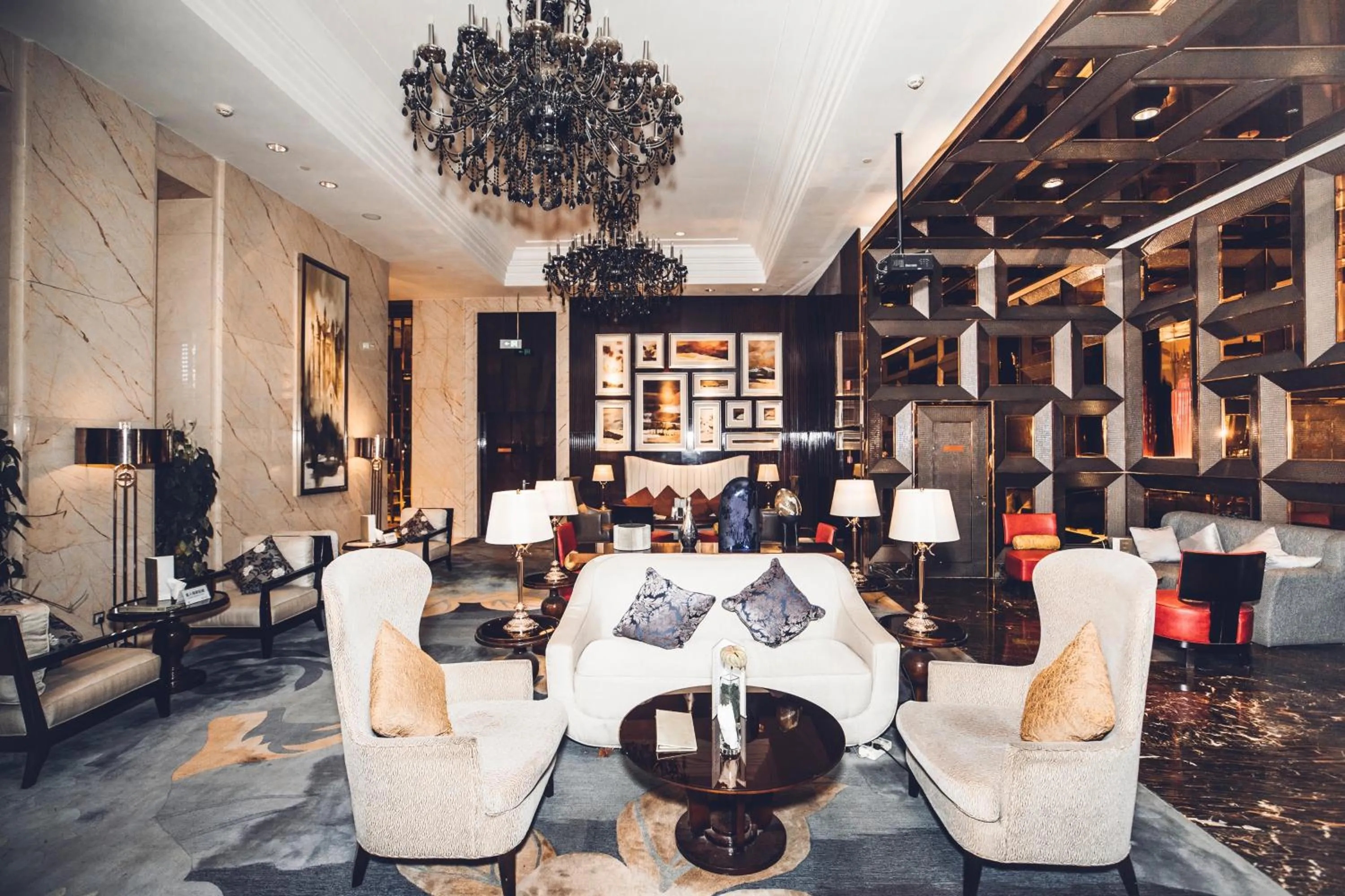 Lounge or bar in Wanda Realm Dandong