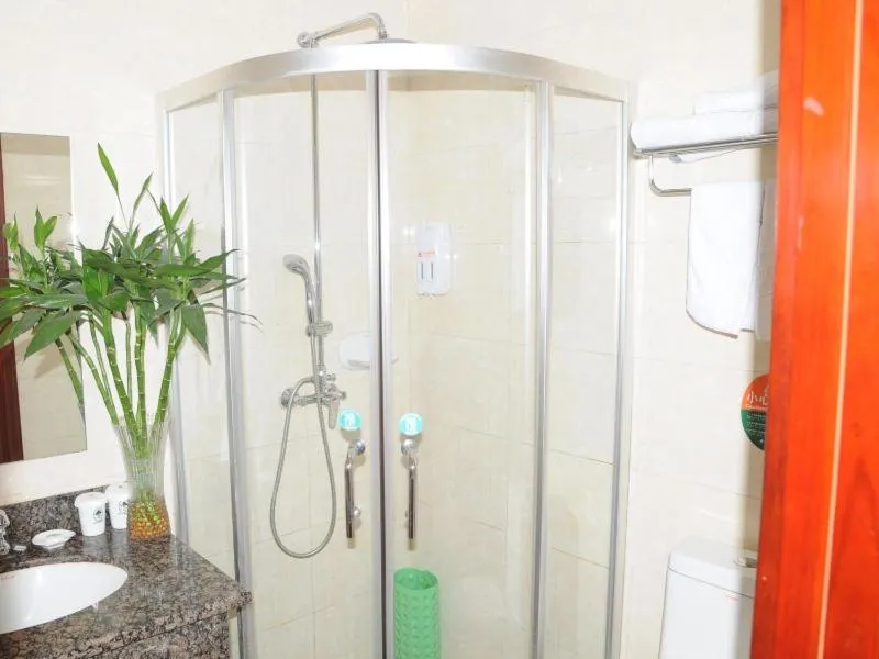 GreenTree Inn Jining Wenshang Baoxiang Temple Express Hotel