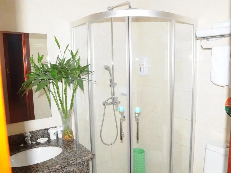 GreenTree Inn Jining Wenshang Baoxiang Temple Express Hotel