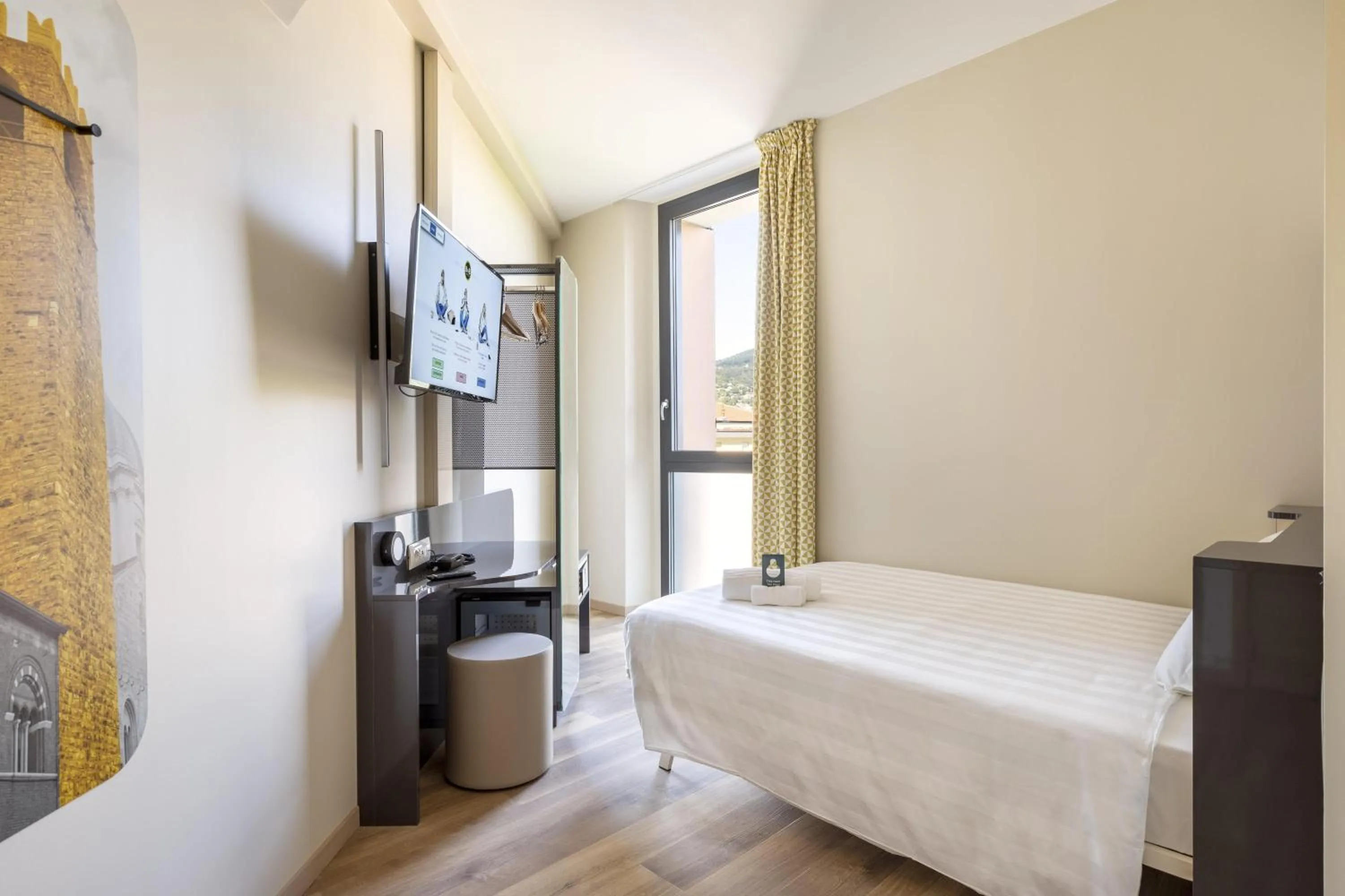 Photo of the whole room, Bed in B&B Hotel Brescia