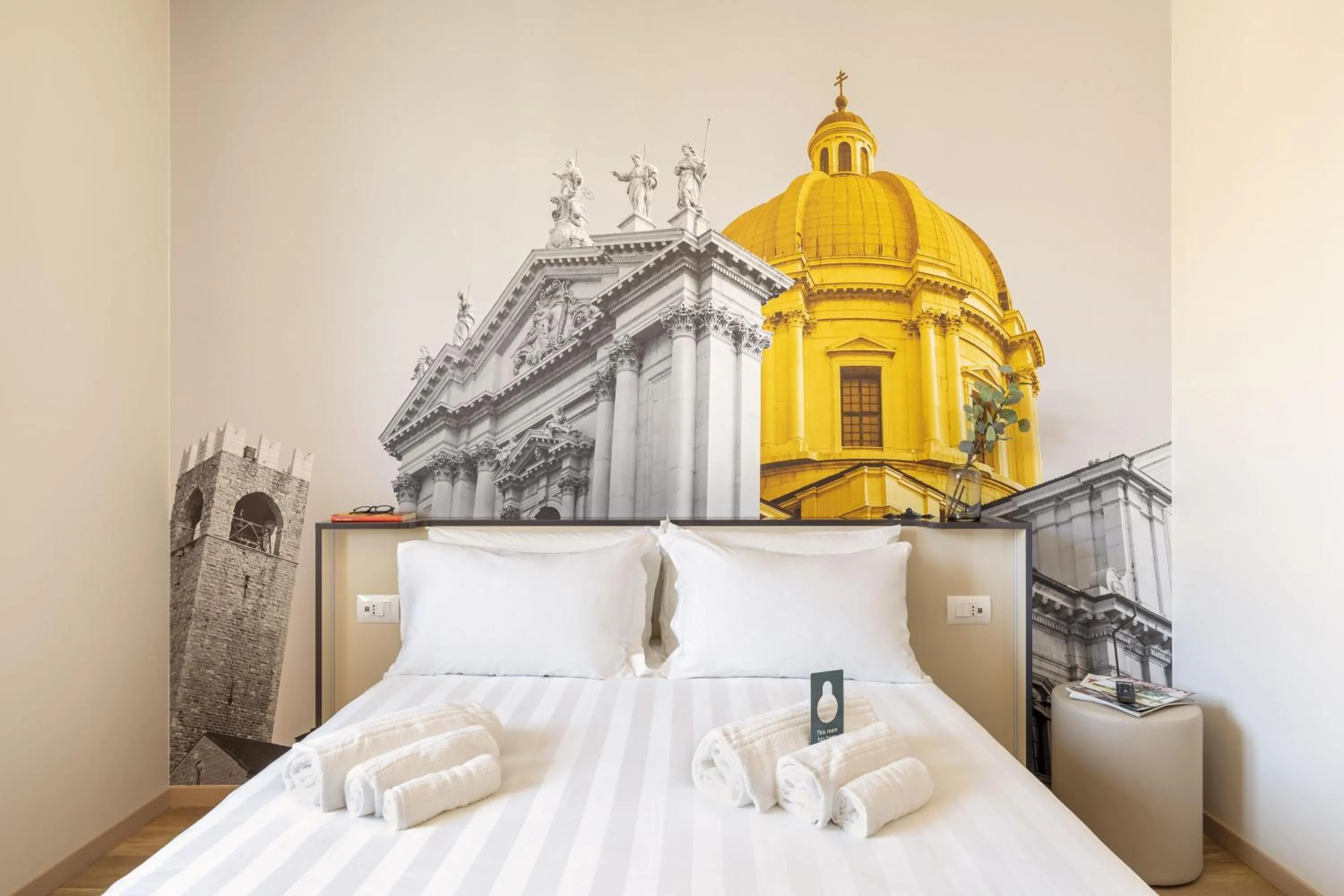 Photo of the whole room, Bed in B&B Hotel Brescia