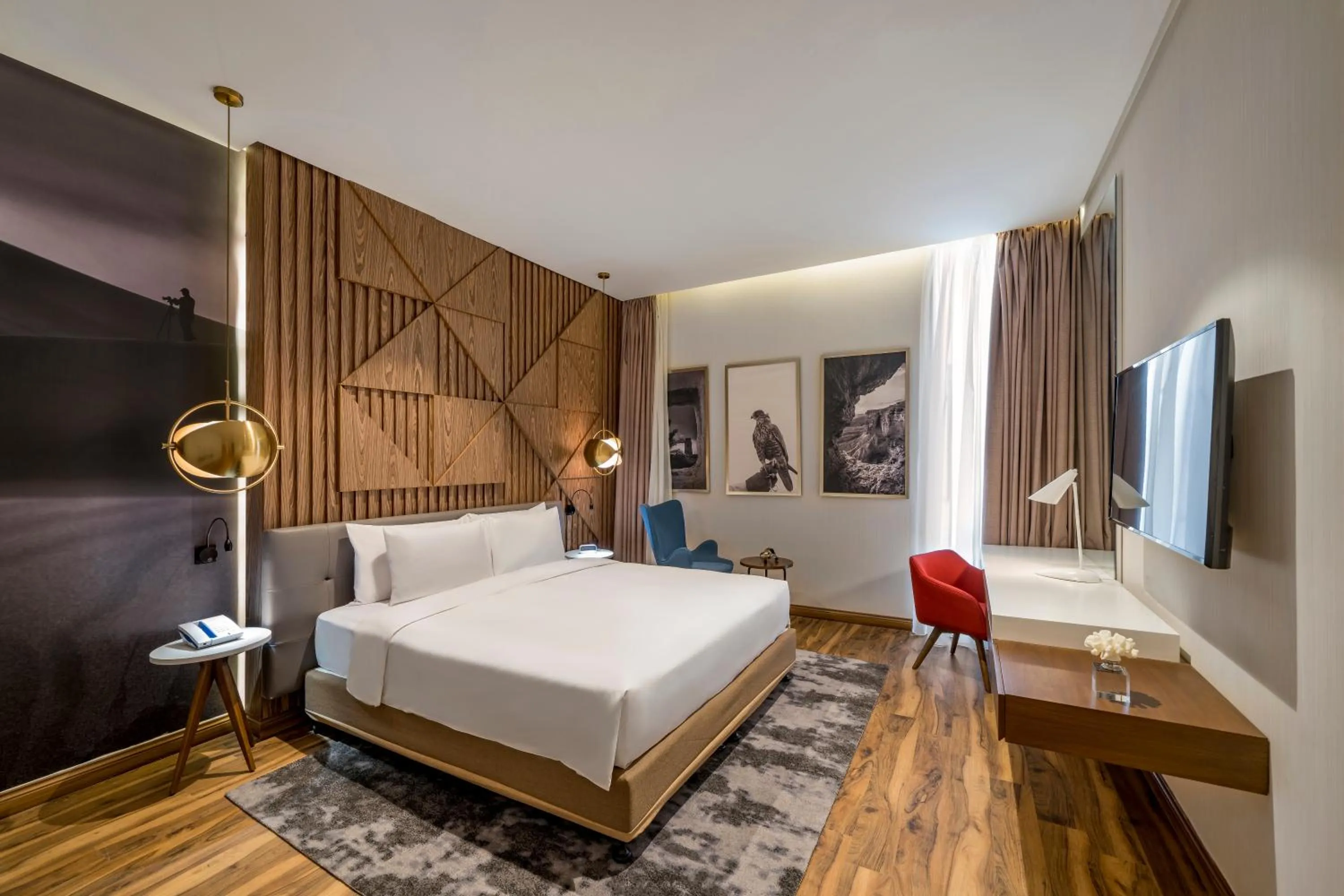 Bedroom, Bed in Radisson Blu Hotel Riyadh Qurtuba