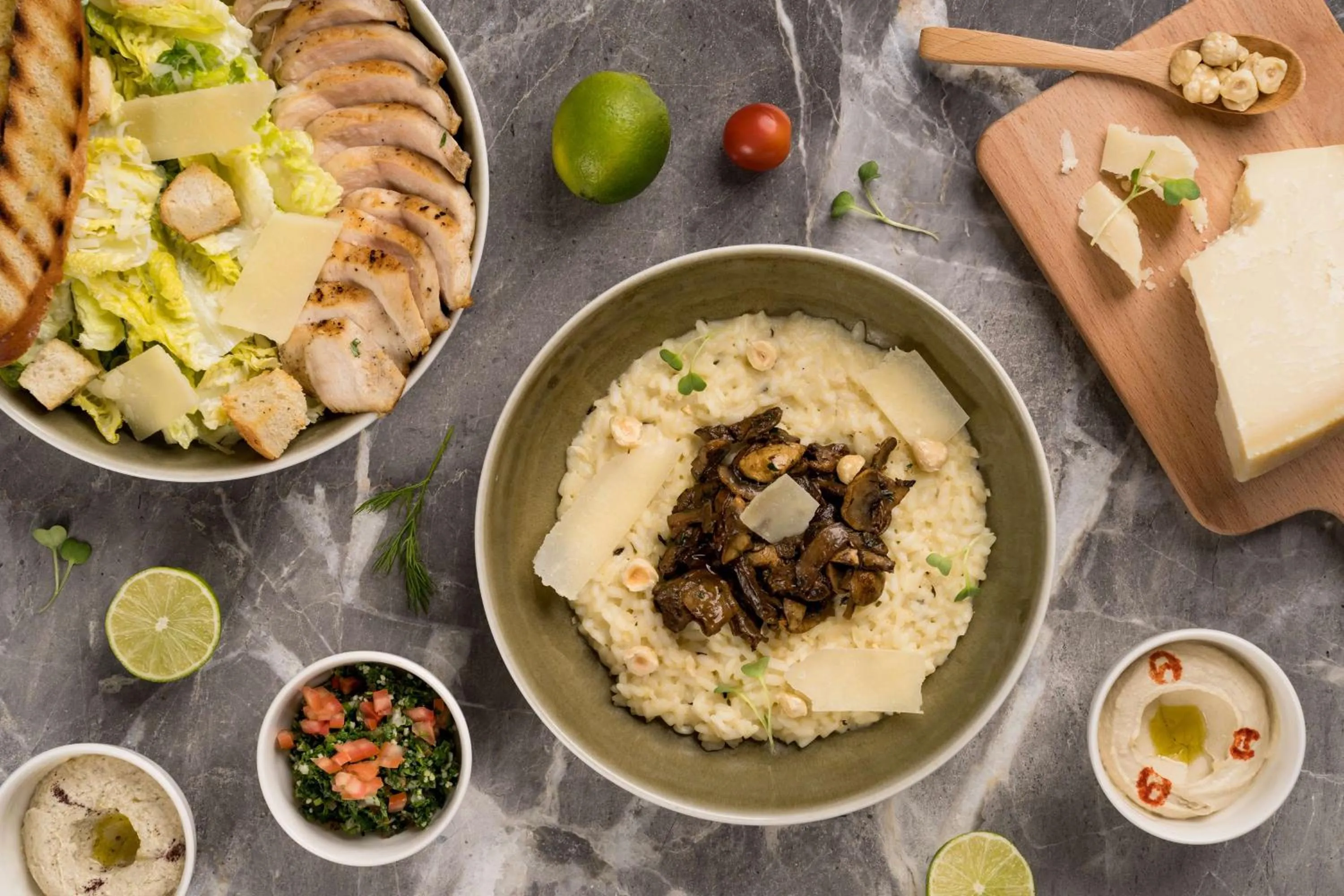 Restaurant/places to eat in Radisson Blu Hotel Riyadh Qurtuba