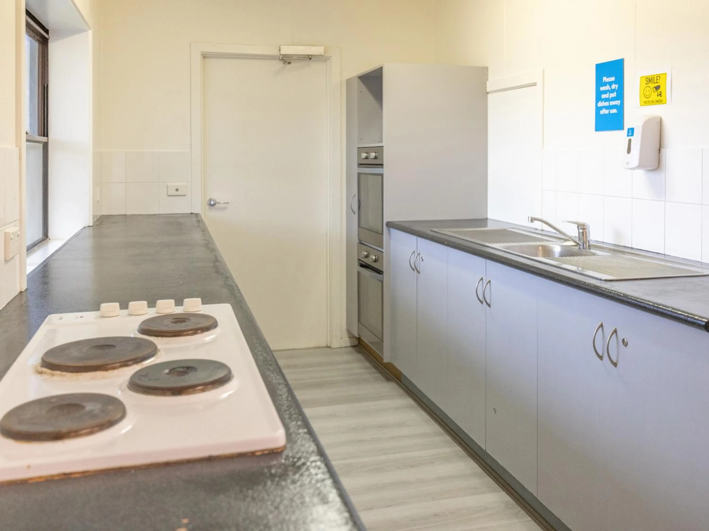 Communal kitchen in NRMA Warrnambool Riverside Holiday Park
