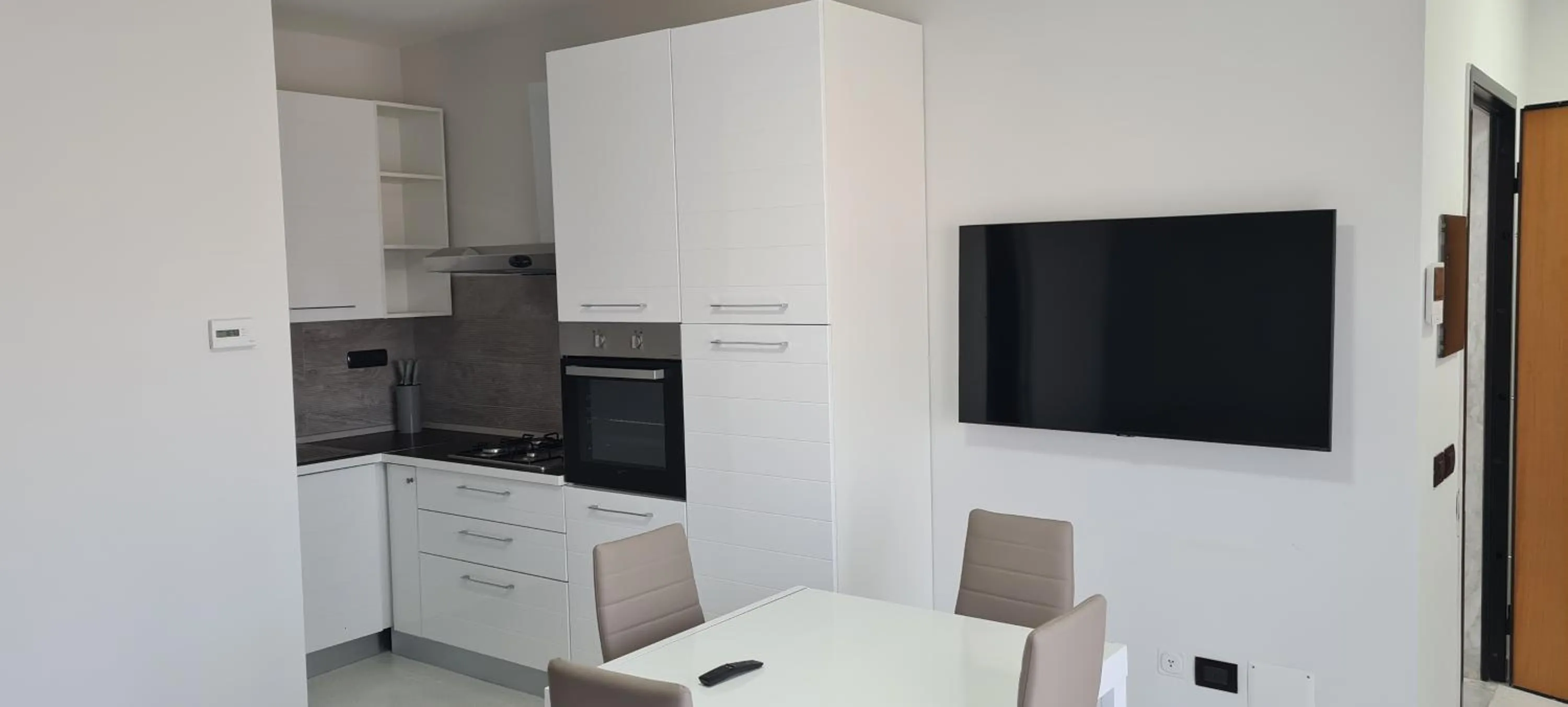 Kitchen or kitchenette in Albergo 3 Torri