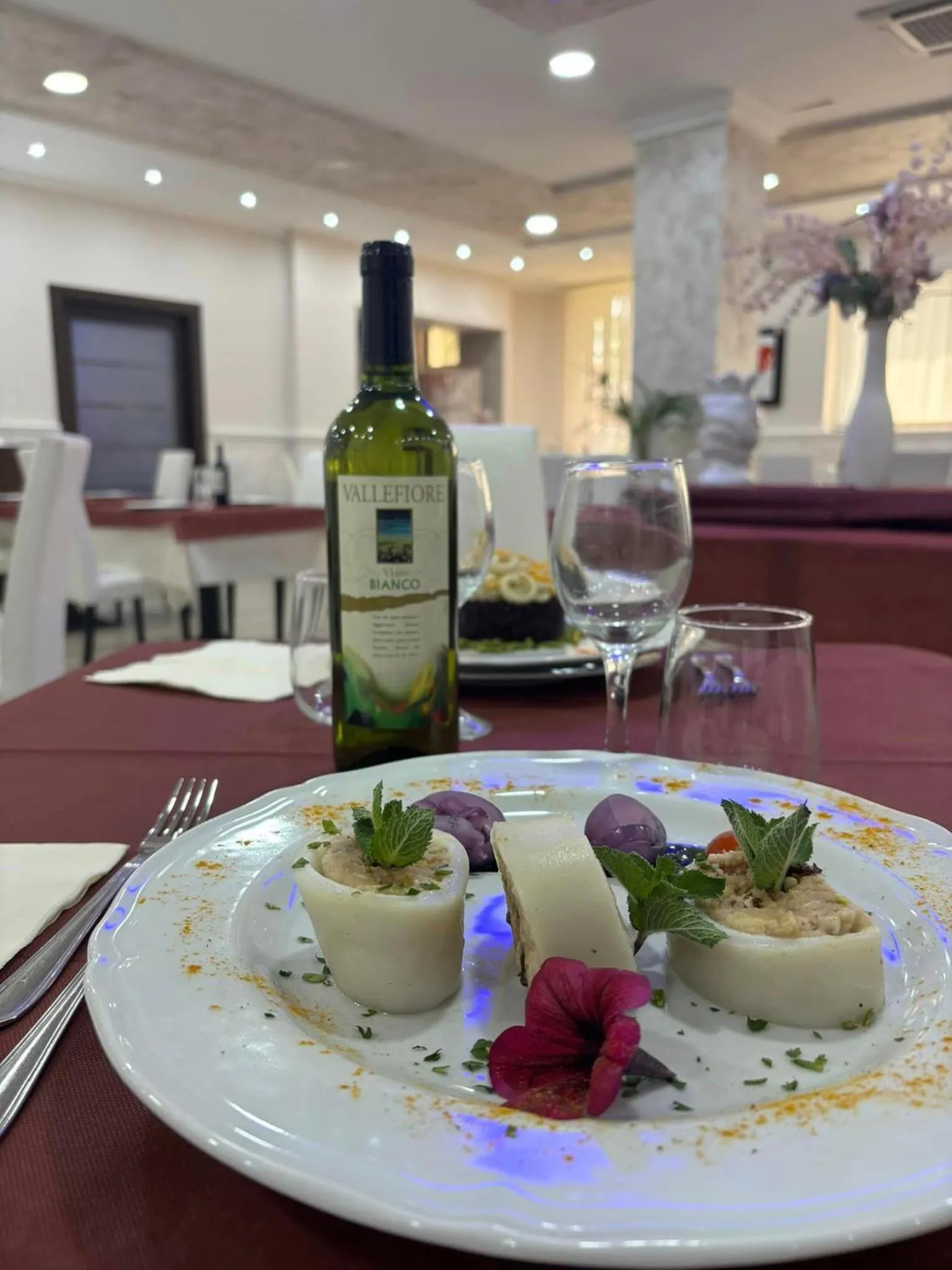 Restaurant/places to eat in Mg Palace Hotel Costa del Sole