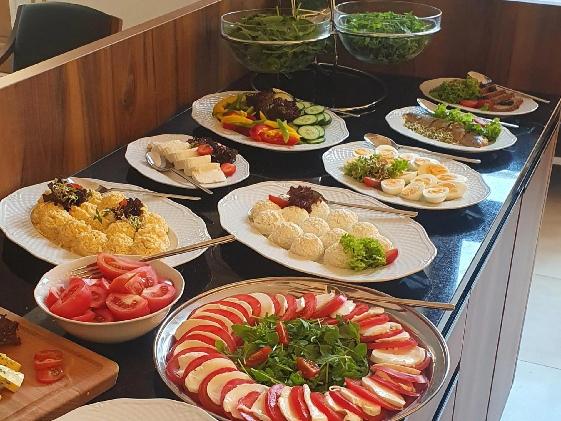 Restaurant/places to eat in Sky Hotel Kraków