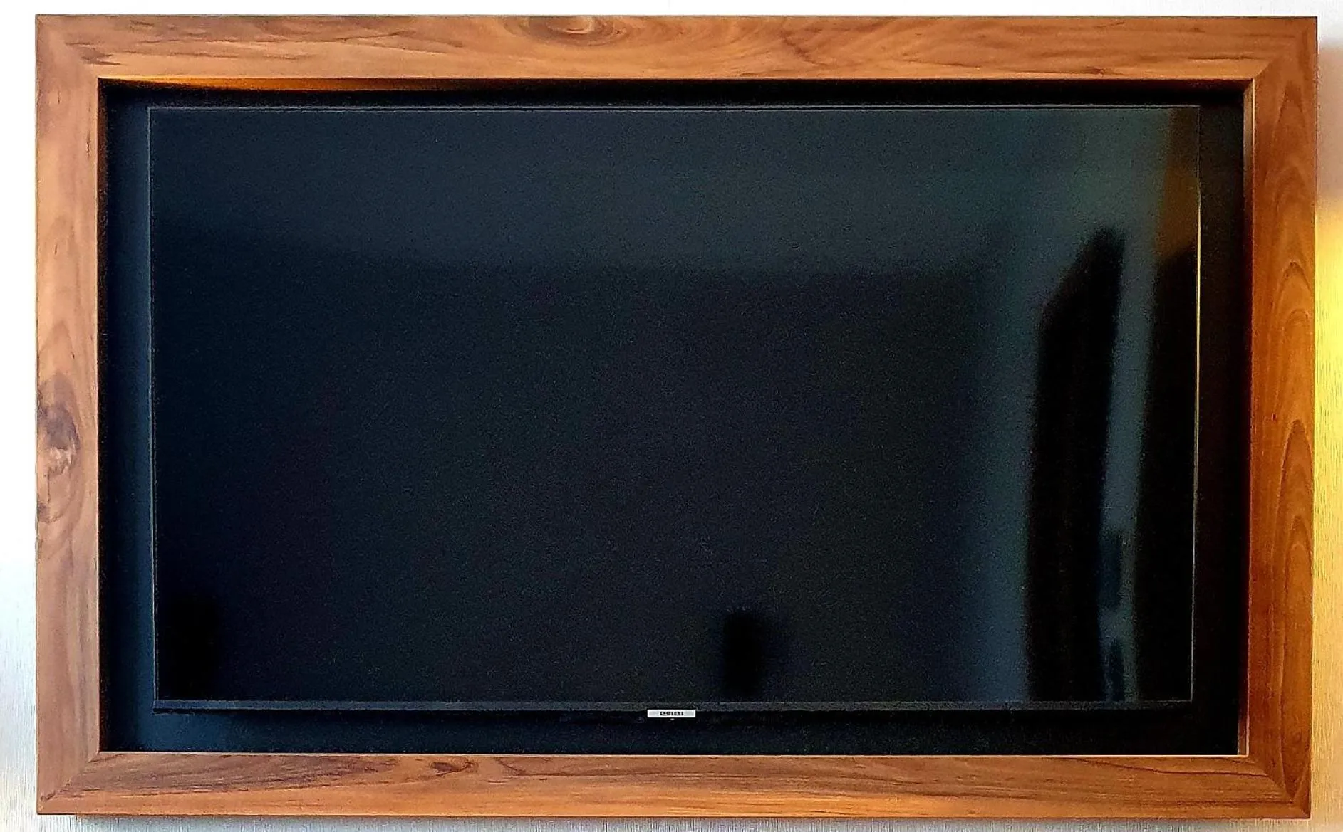 TV and multimedia in Sky Hotel Kraków