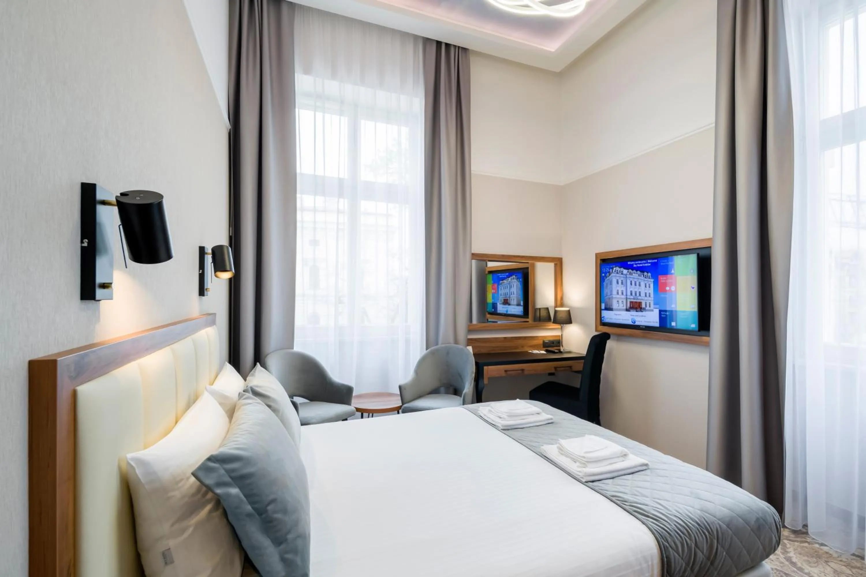 Bed in Sky Hotel Kraków