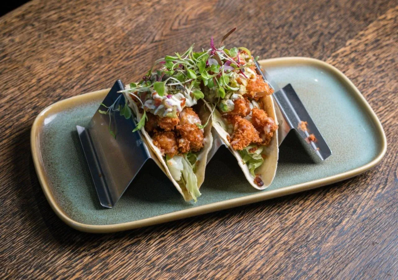 Restaurant/places to eat in The Catalyst Apartment Hotel by NEWMARK