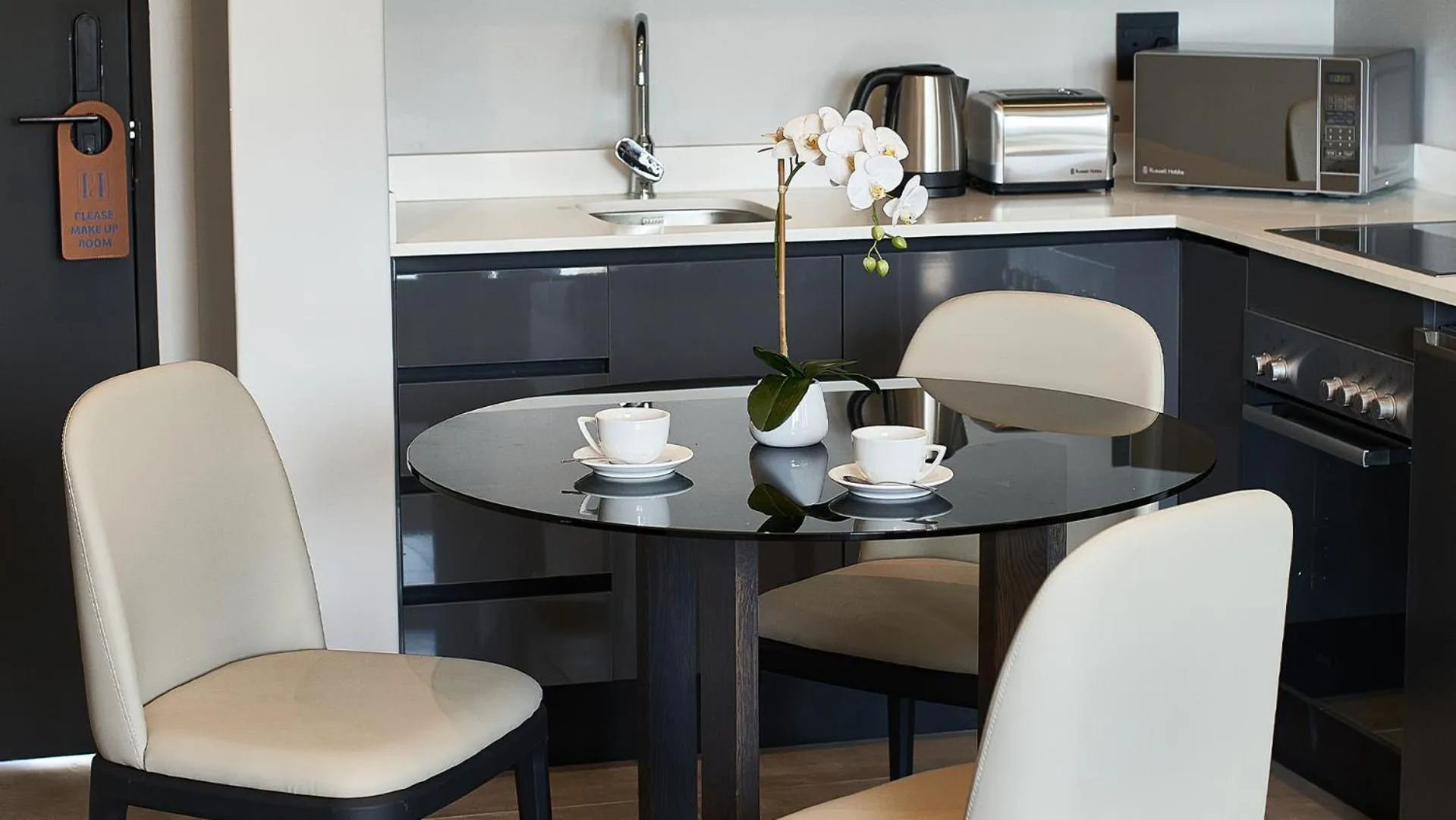 Coffee/tea facilities in The Catalyst Apartment Hotel by NEWMARK
