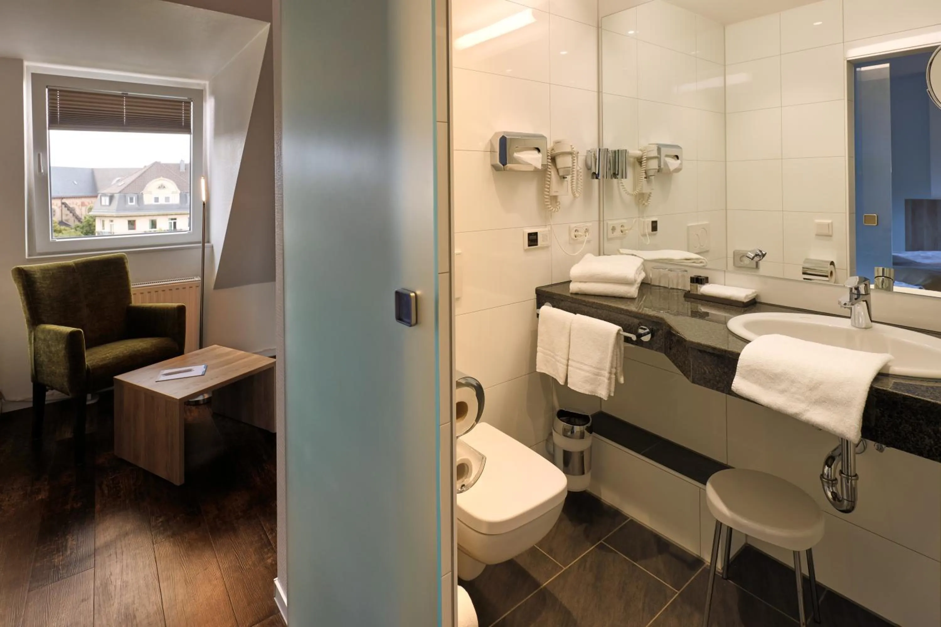 Bathroom in Trip Inn Hotel Esplanade, Düsseldorf