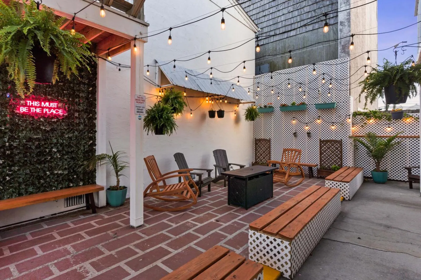 Patio in Dry Dock Inn