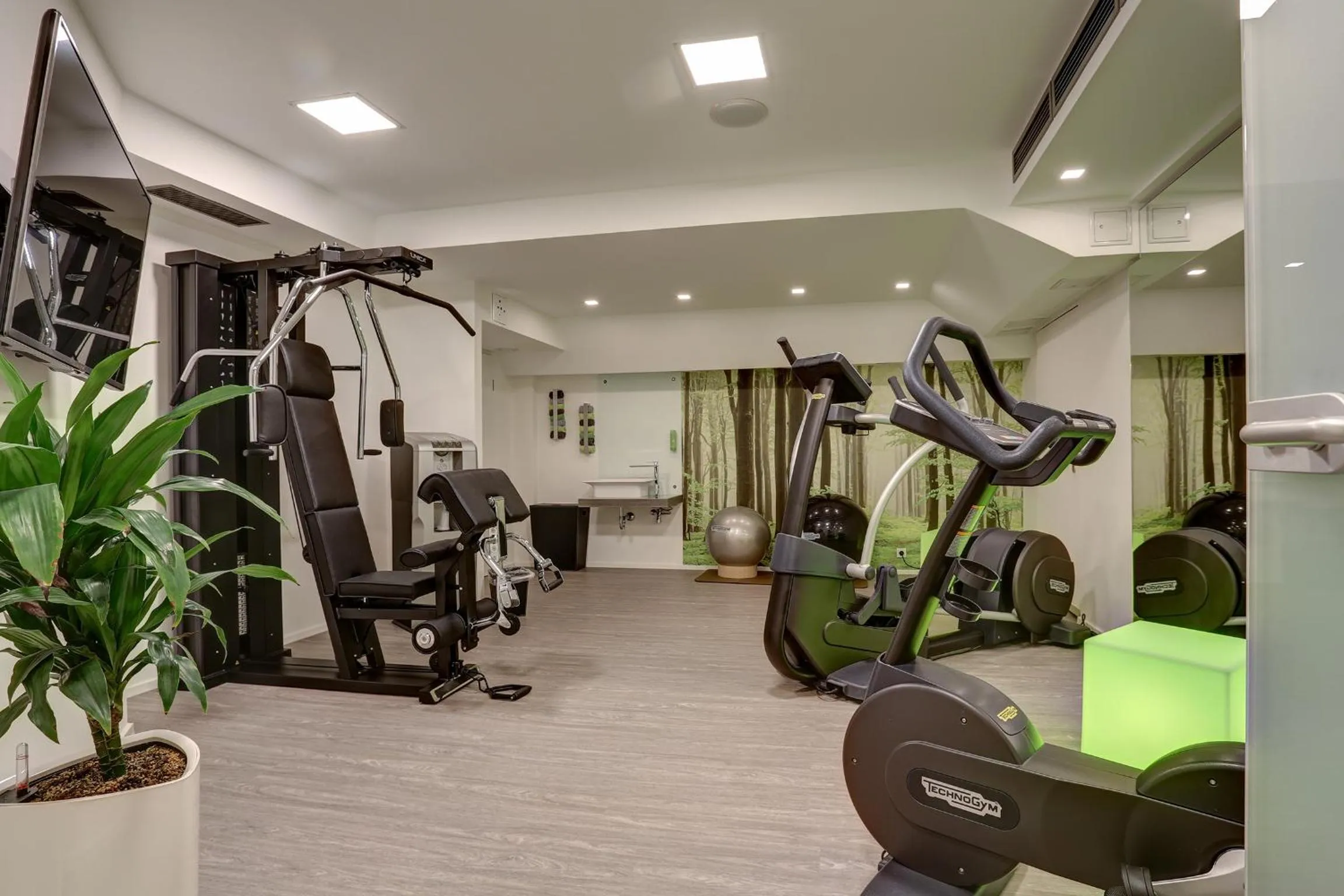 Fitness centre/facilities in Kommerzhotel Köln