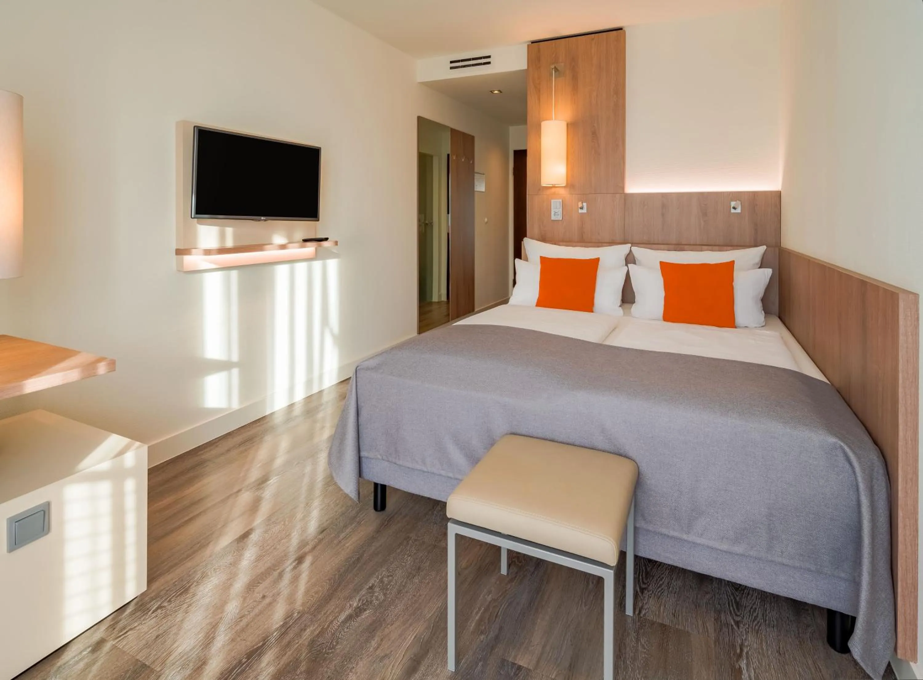 Bed in Kommerzhotel Köln