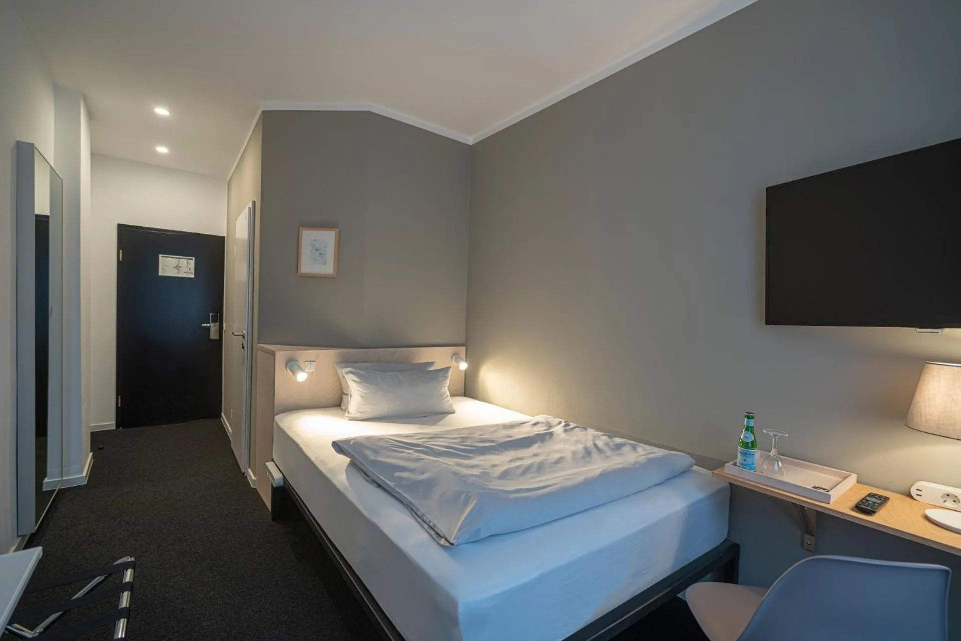 Bed in BIG MAMA Leipzig