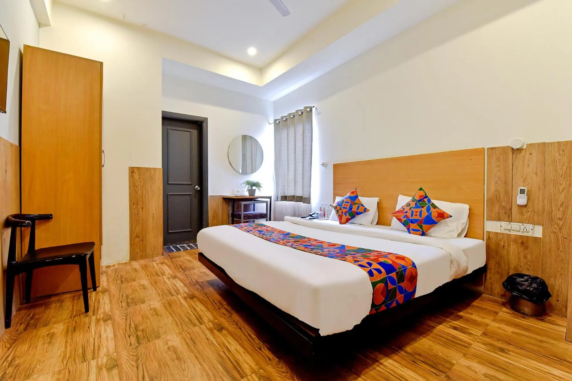 Bed in OYO 79651 TownHouse OTH Buddhi