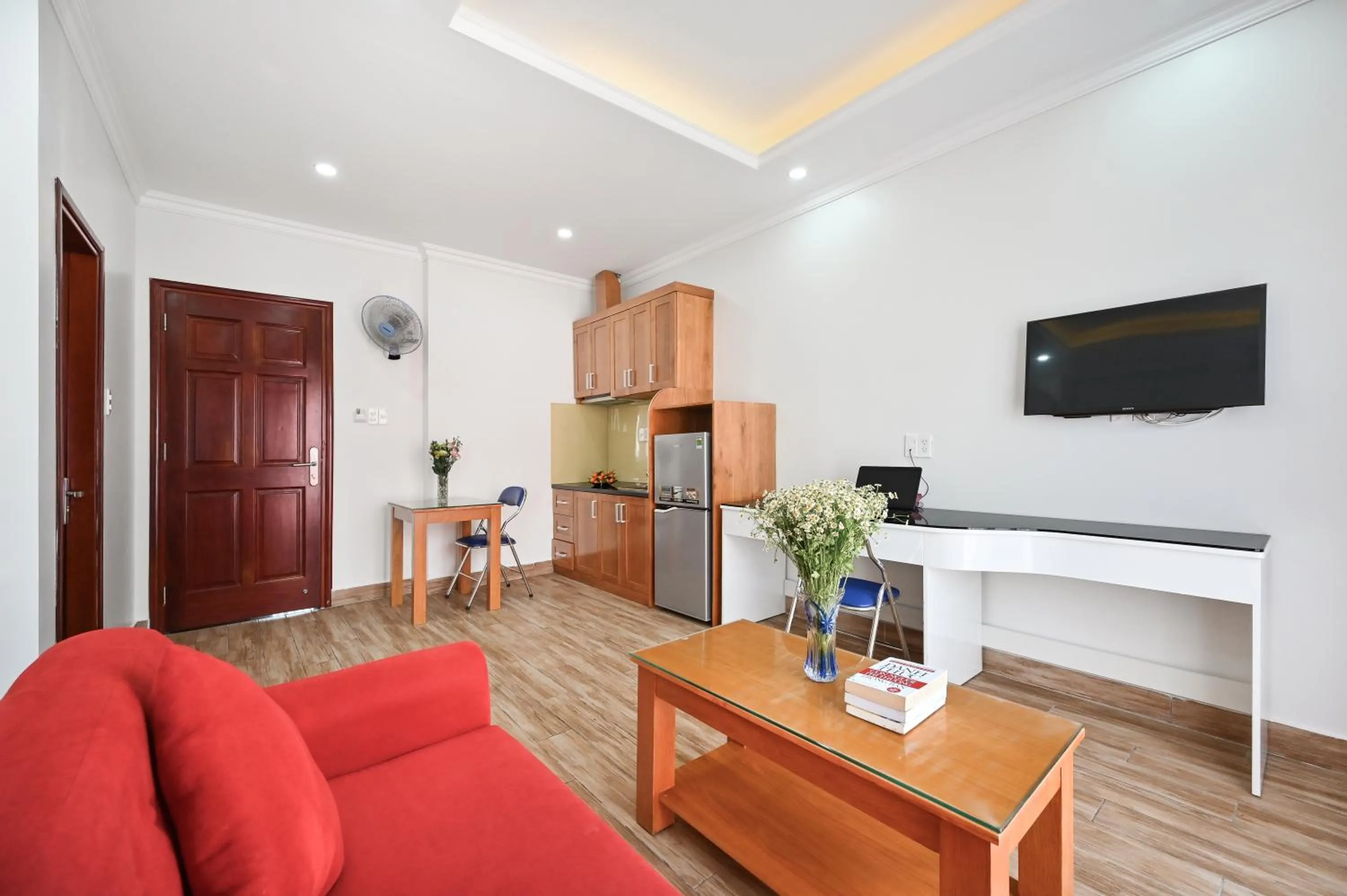 TV and multimedia in Genie Hotel & Serviced Apartments