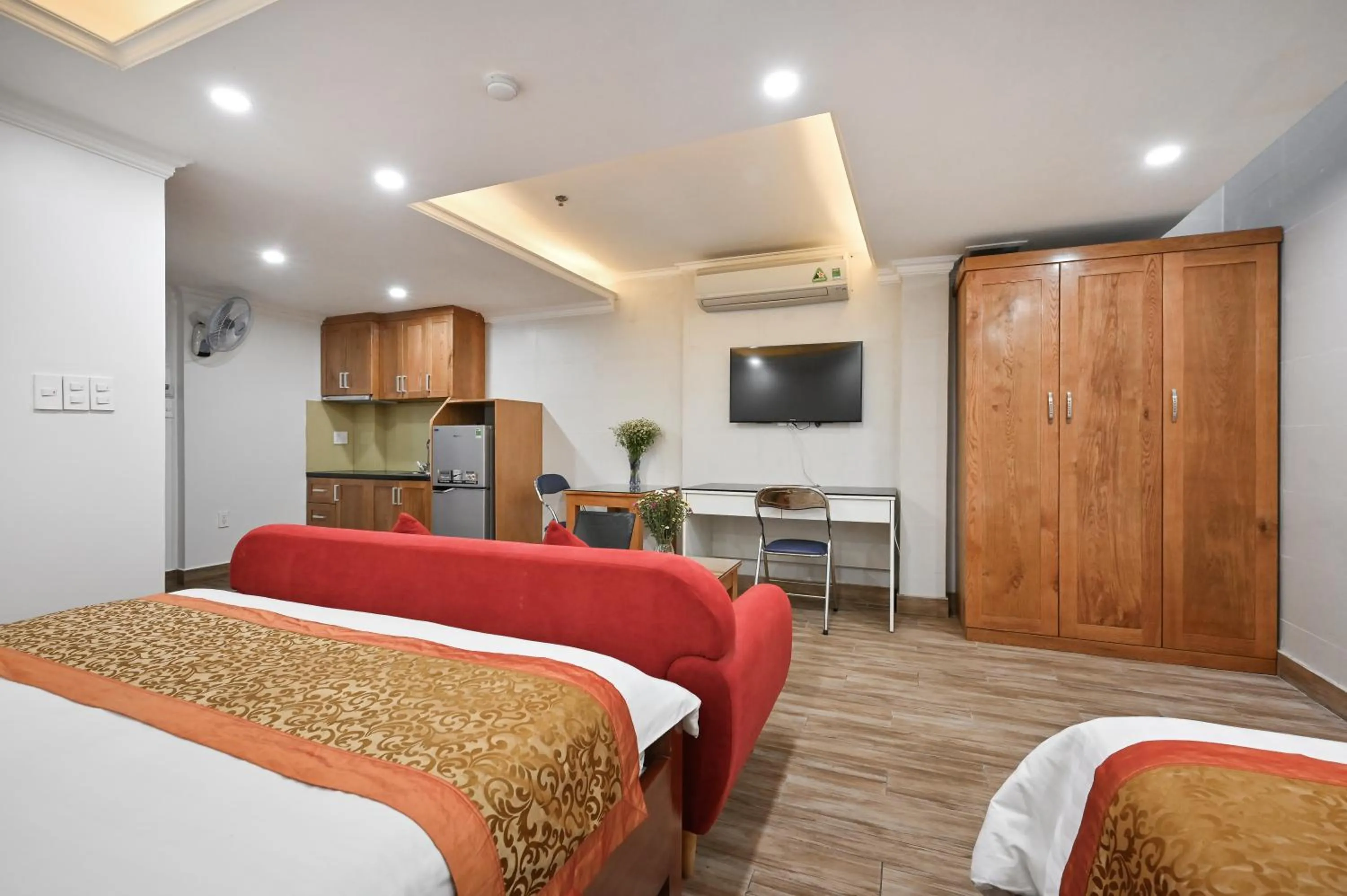 TV and multimedia, Bed in Genie Hotel & Serviced Apartments