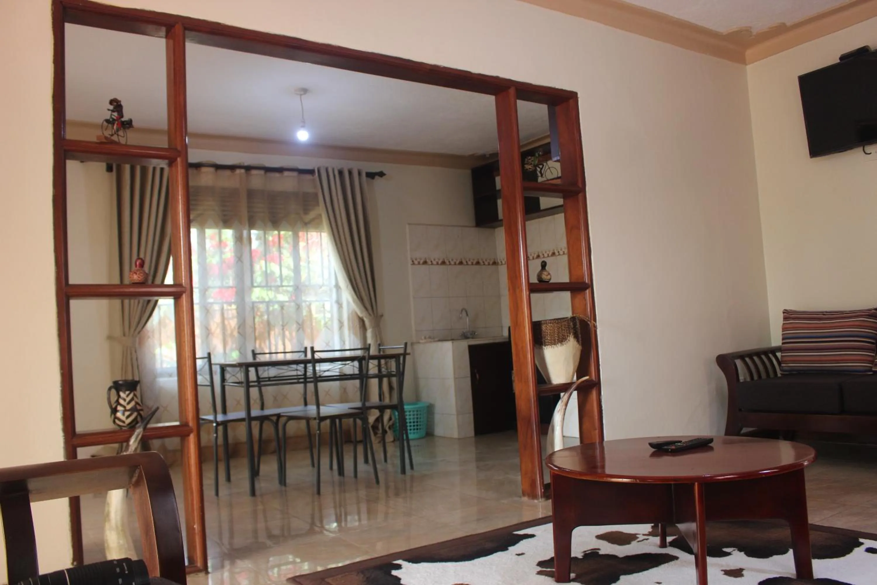 Kitchen or kitchenette in Montane Safaris Hotel