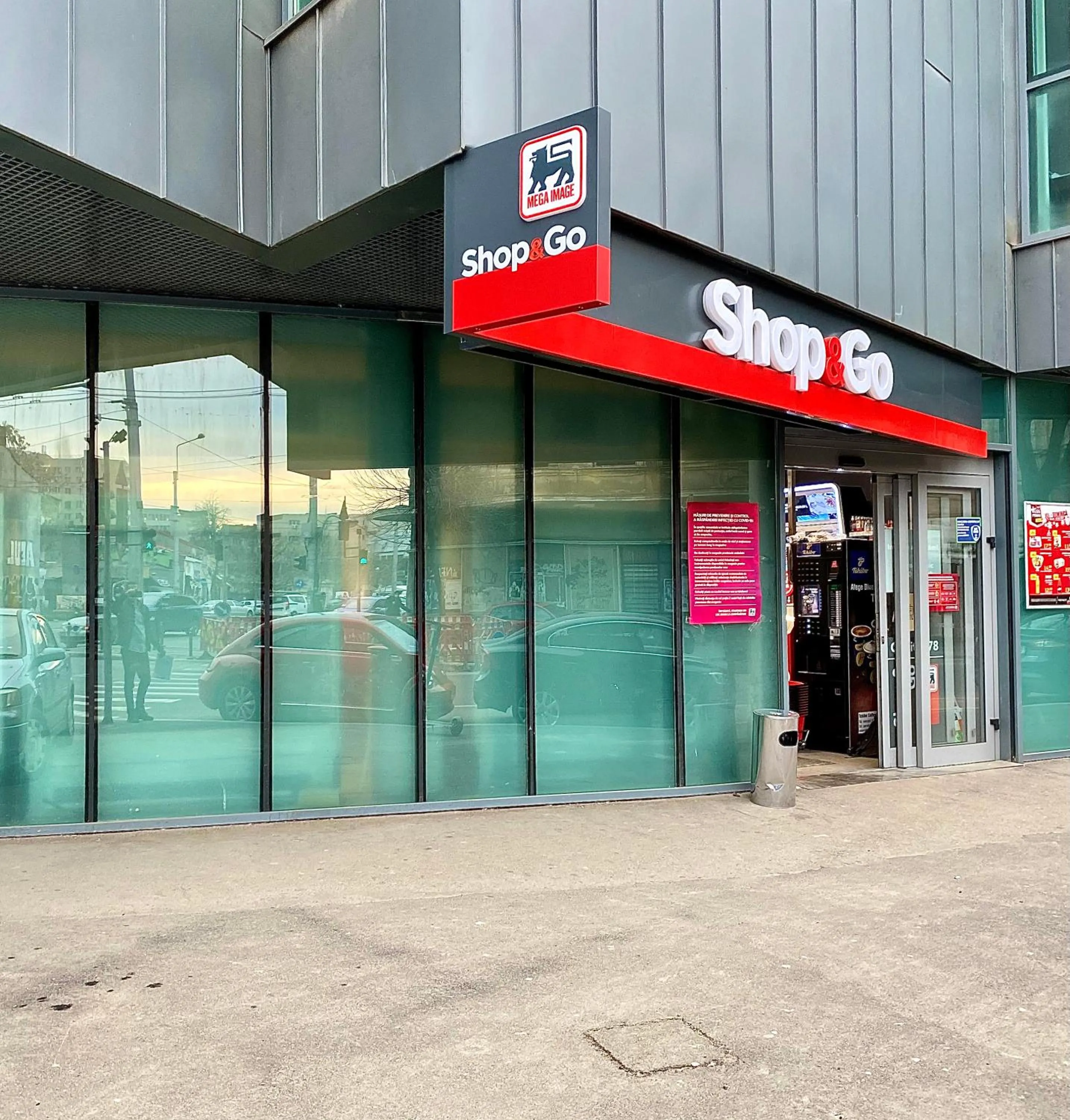 Day in Downtown Victoria Studios By CityBookings