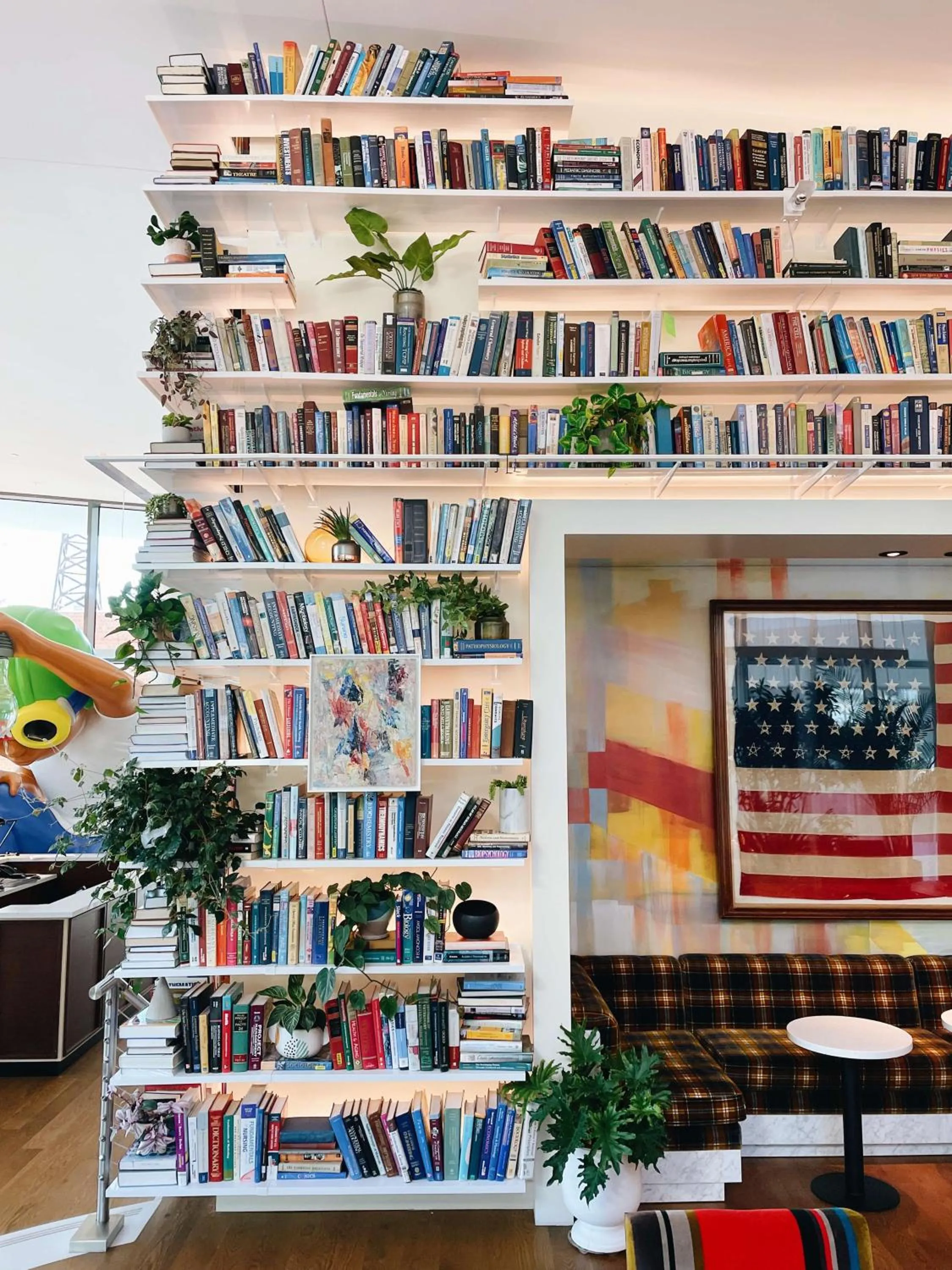 Lobby or reception in Graduate by Hilton New York