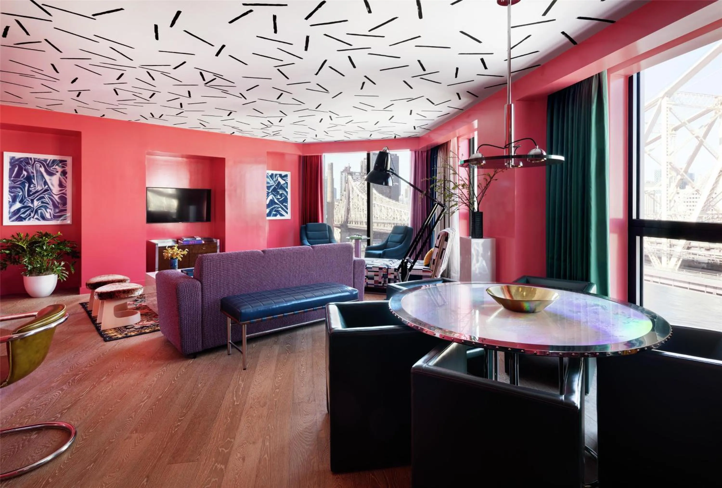 Living room in Graduate by Hilton New York