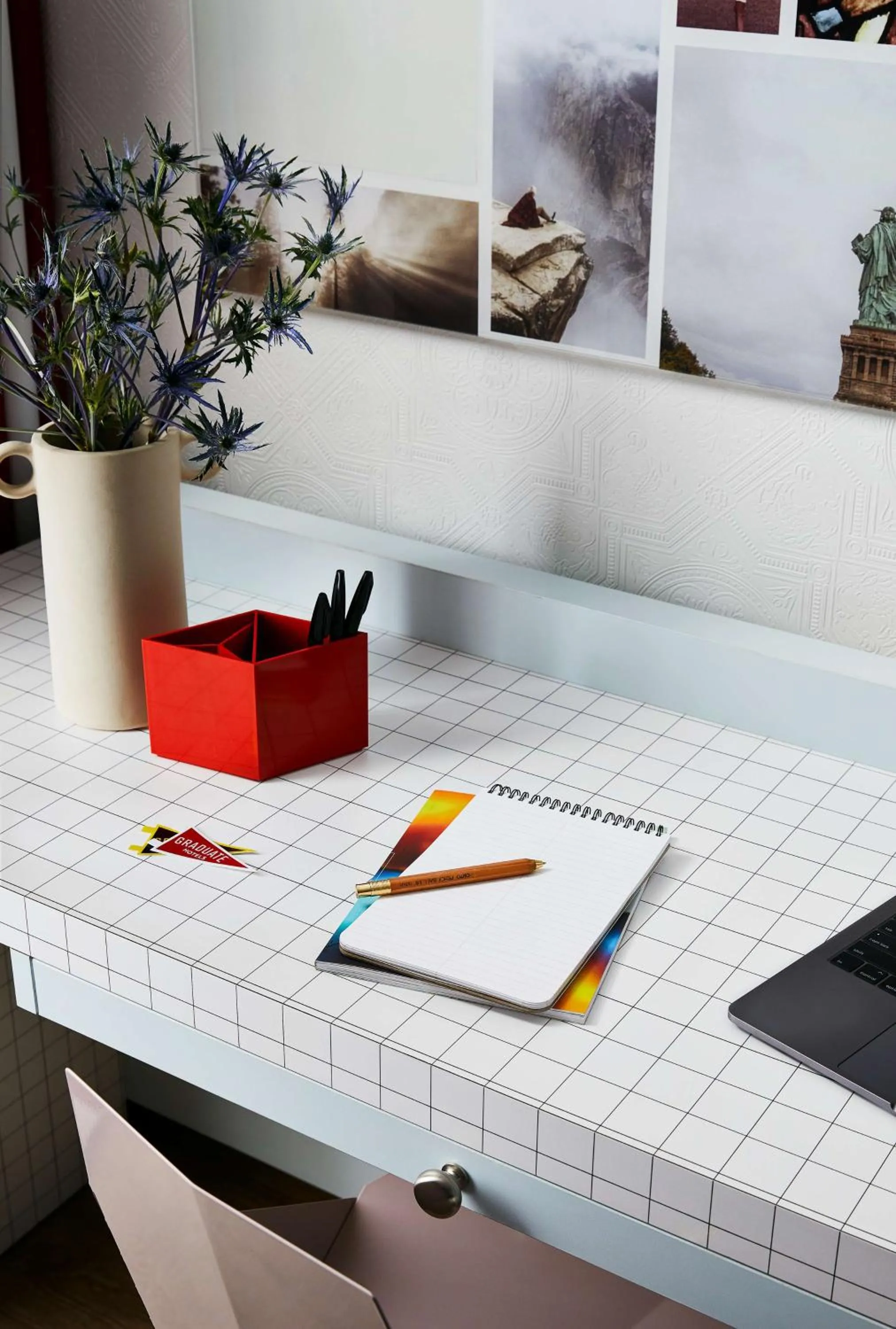 Bedroom in Graduate by Hilton New York