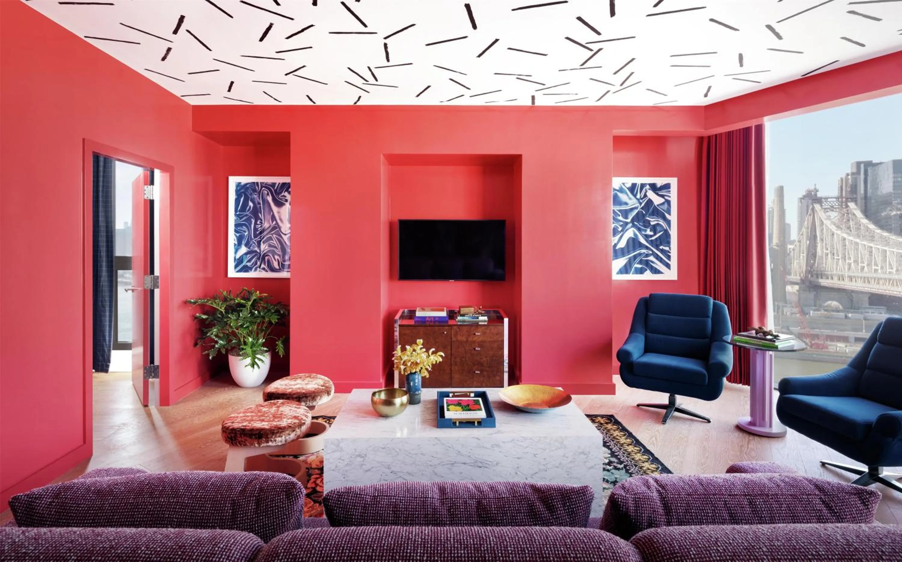 Living room in Graduate by Hilton New York