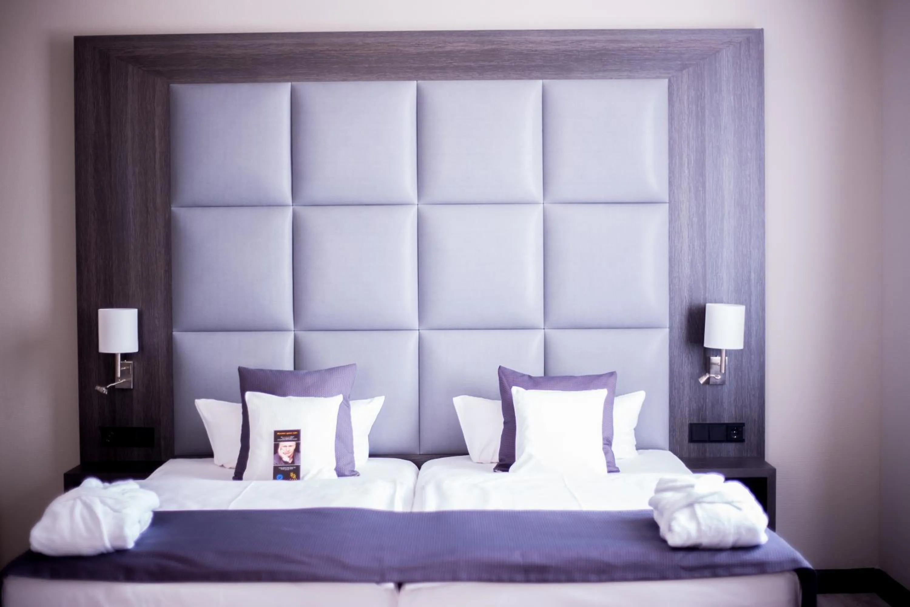 Bed in Hotel Chemnitzer Hof