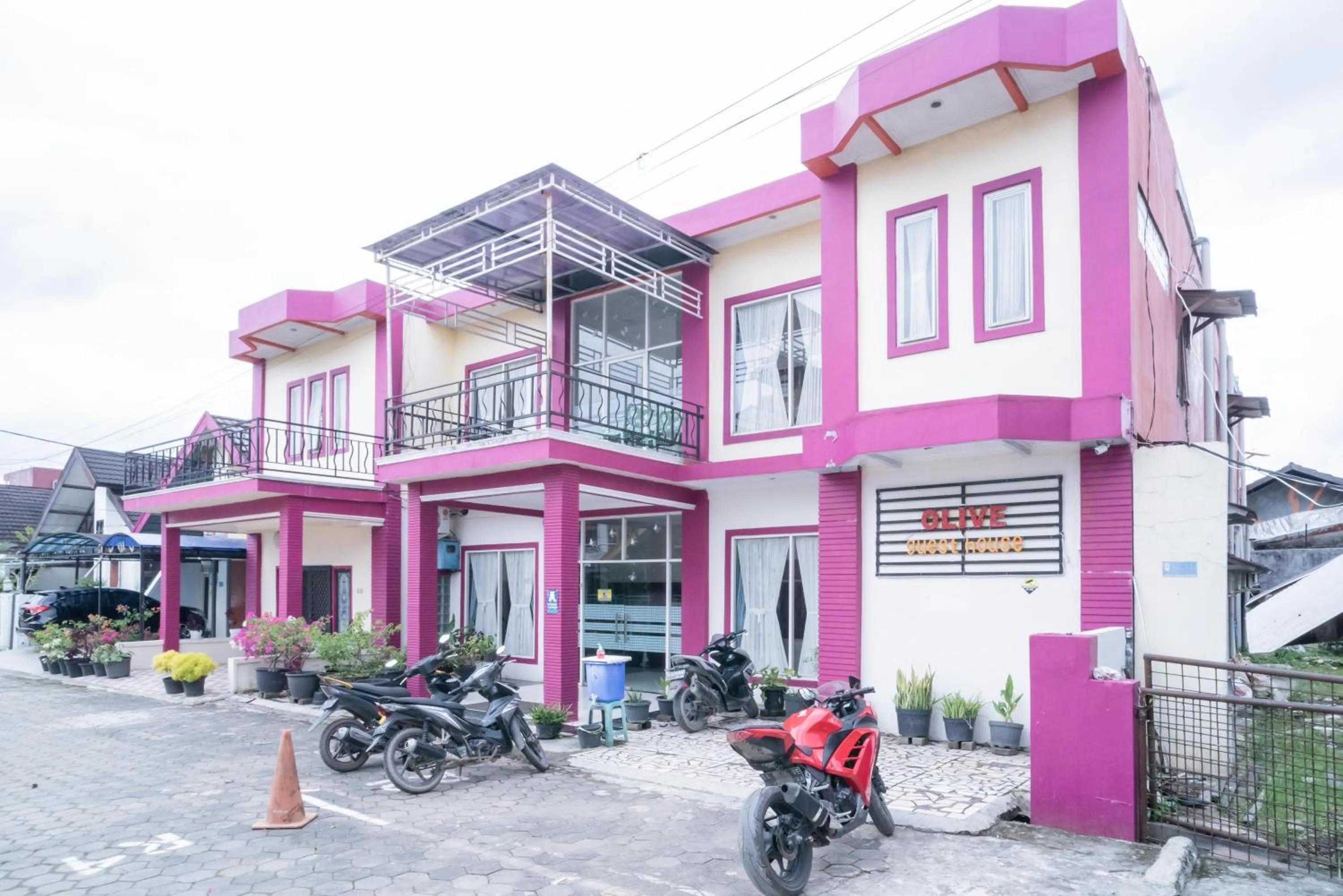 Property building in RedDoorz near Uniska Banjarmasin